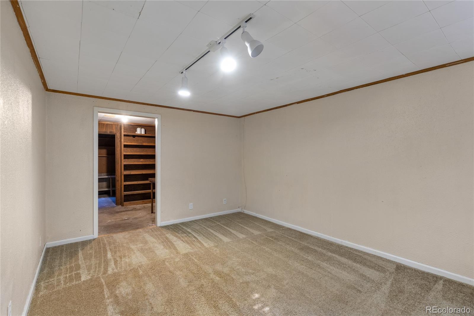 MLS Image #15 for 1541 s owens street 47,denver, Colorado