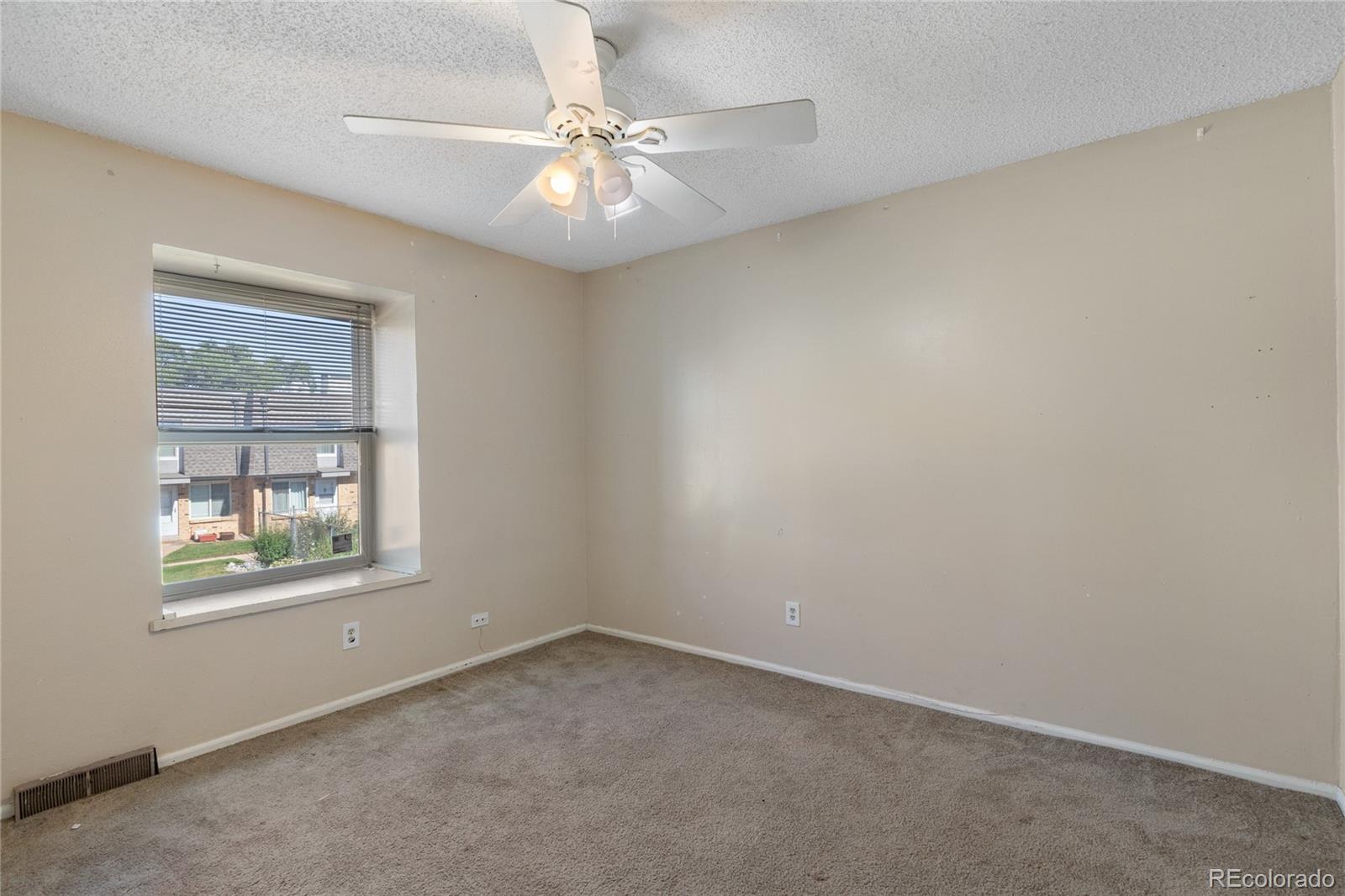 MLS Image #7 for 1541 s owens street 47,denver, Colorado