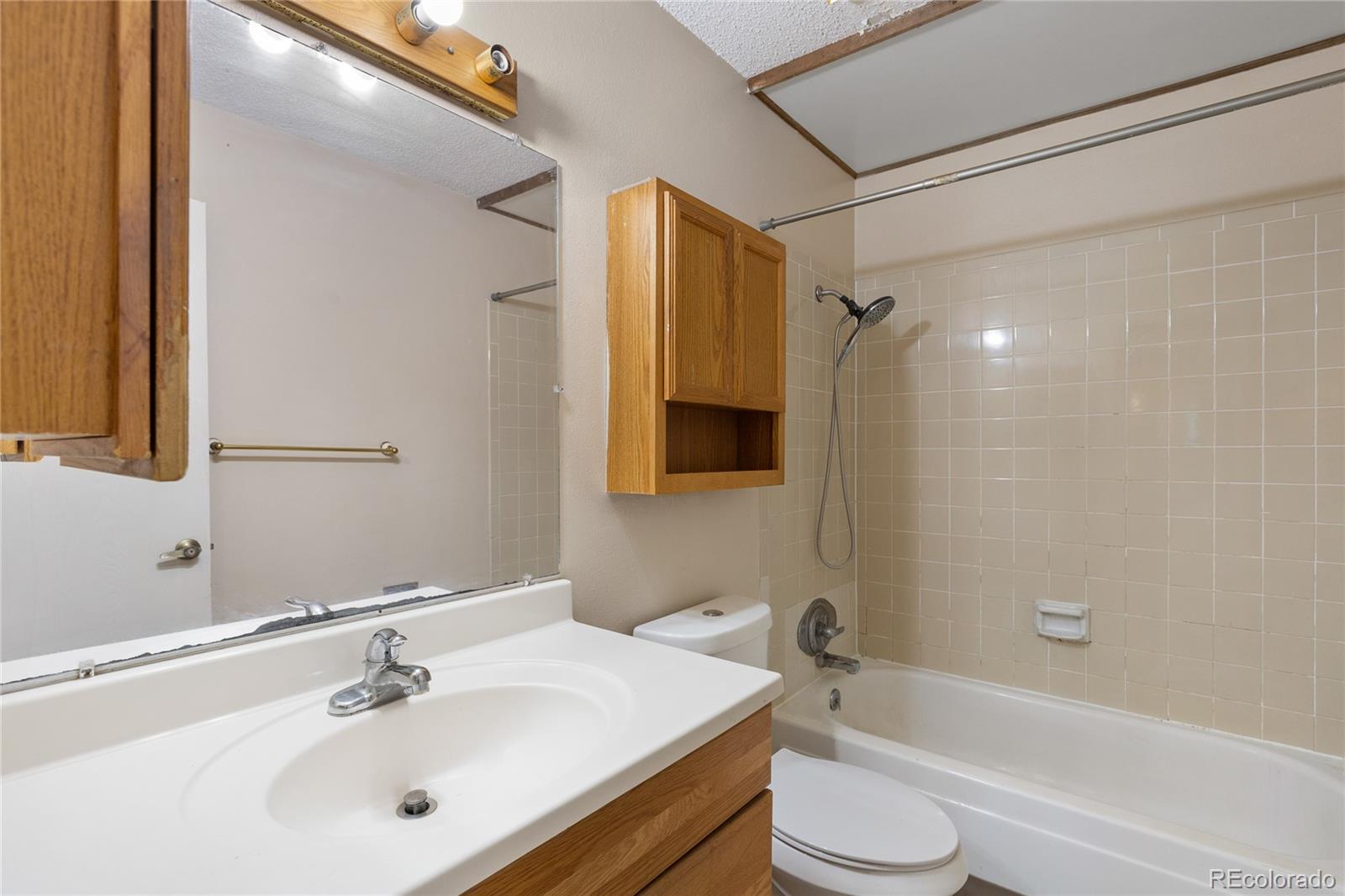 MLS Image #9 for 1541 s owens street 47,denver, Colorado