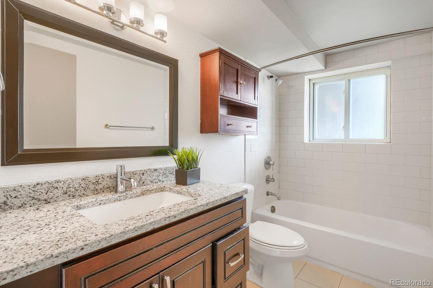 MLS Image #13 for 352 s lafayette street,denver, Colorado
