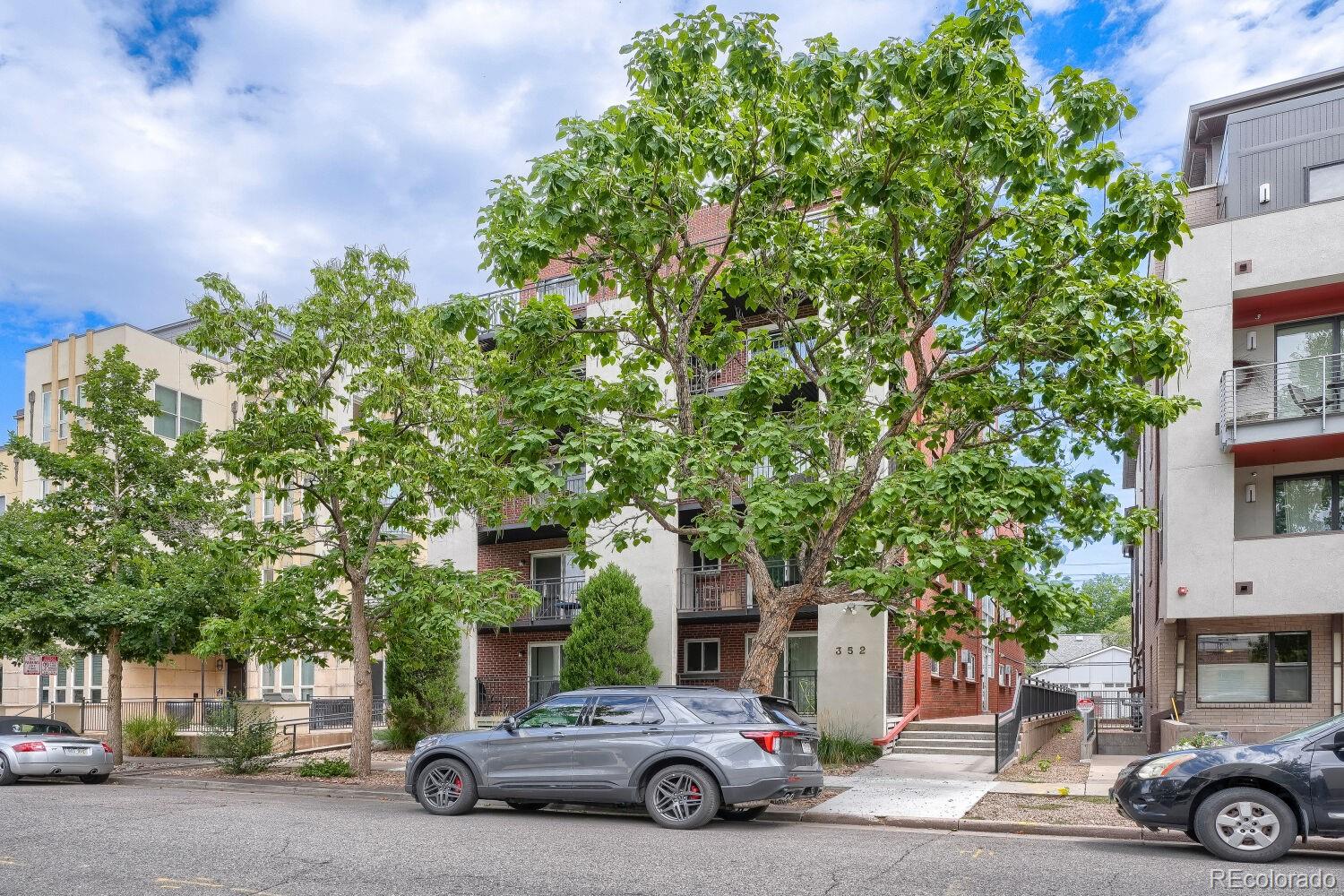 MLS Image #2 for 352 s lafayette street,denver, Colorado