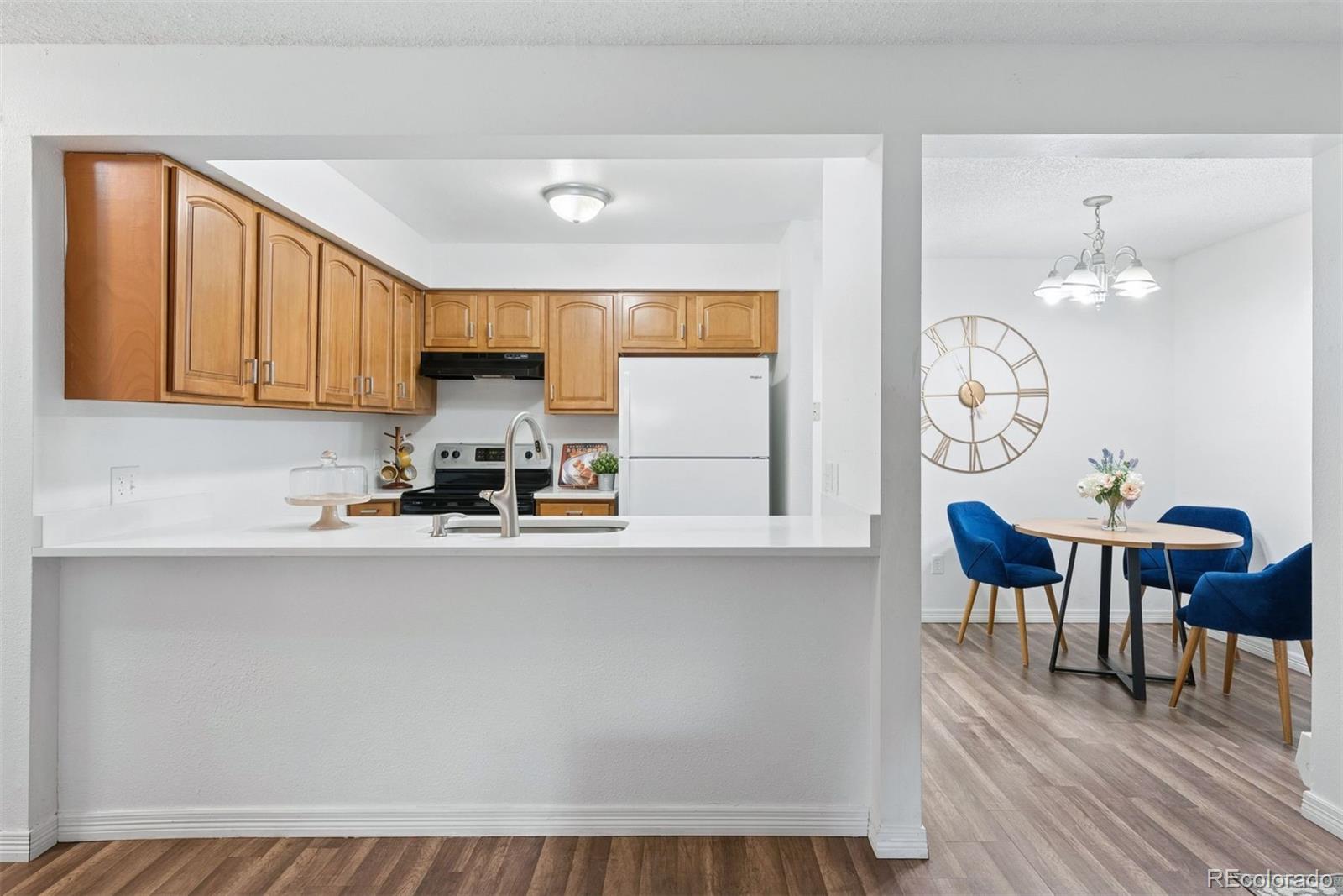 MLS Image #7 for 14896 e 2nd avenue,aurora, Colorado