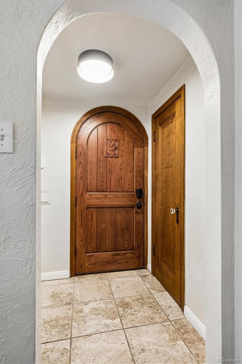 MLS Image #11 for 1160  grape street,denver, Colorado