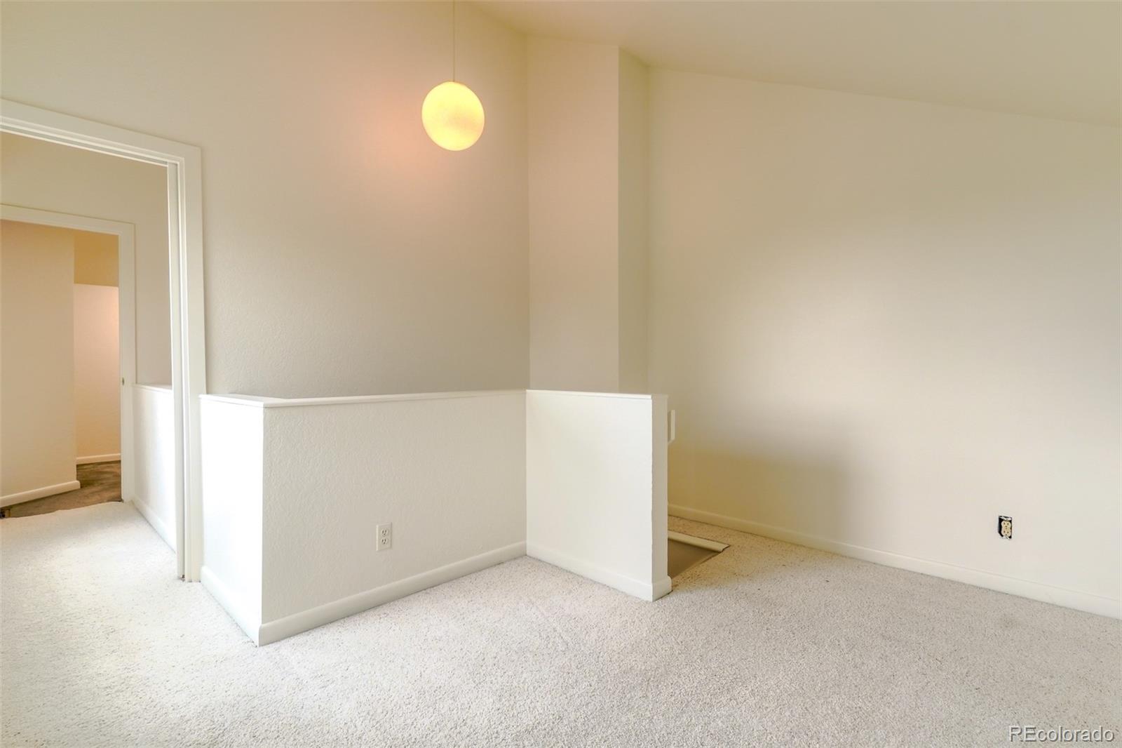 MLS Image #22 for 2267 s yosemite circle,denver, Colorado