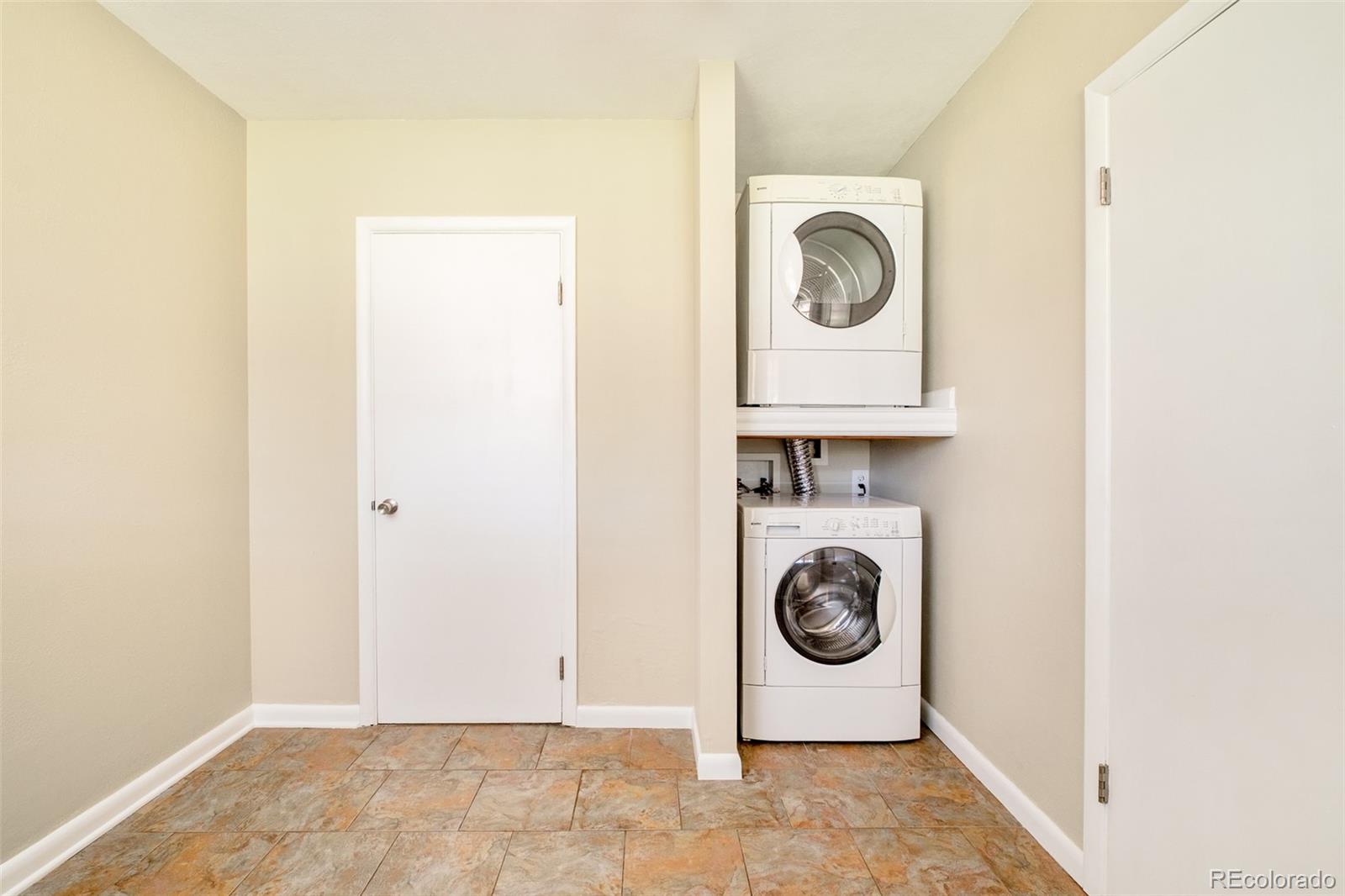 MLS Image #16 for 2432 s kearney street,denver, Colorado