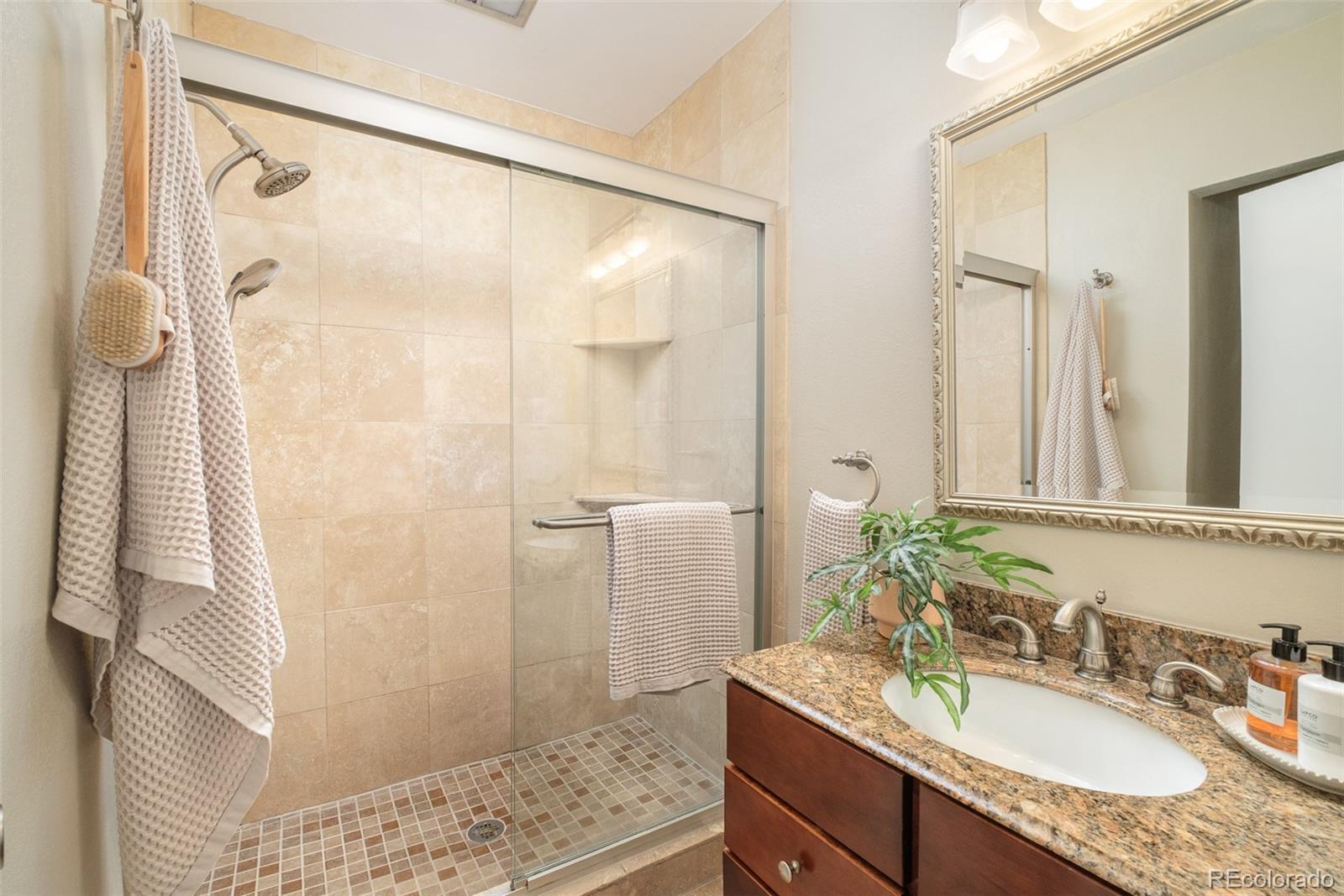 MLS Image #25 for 2432 s kearney street,denver, Colorado