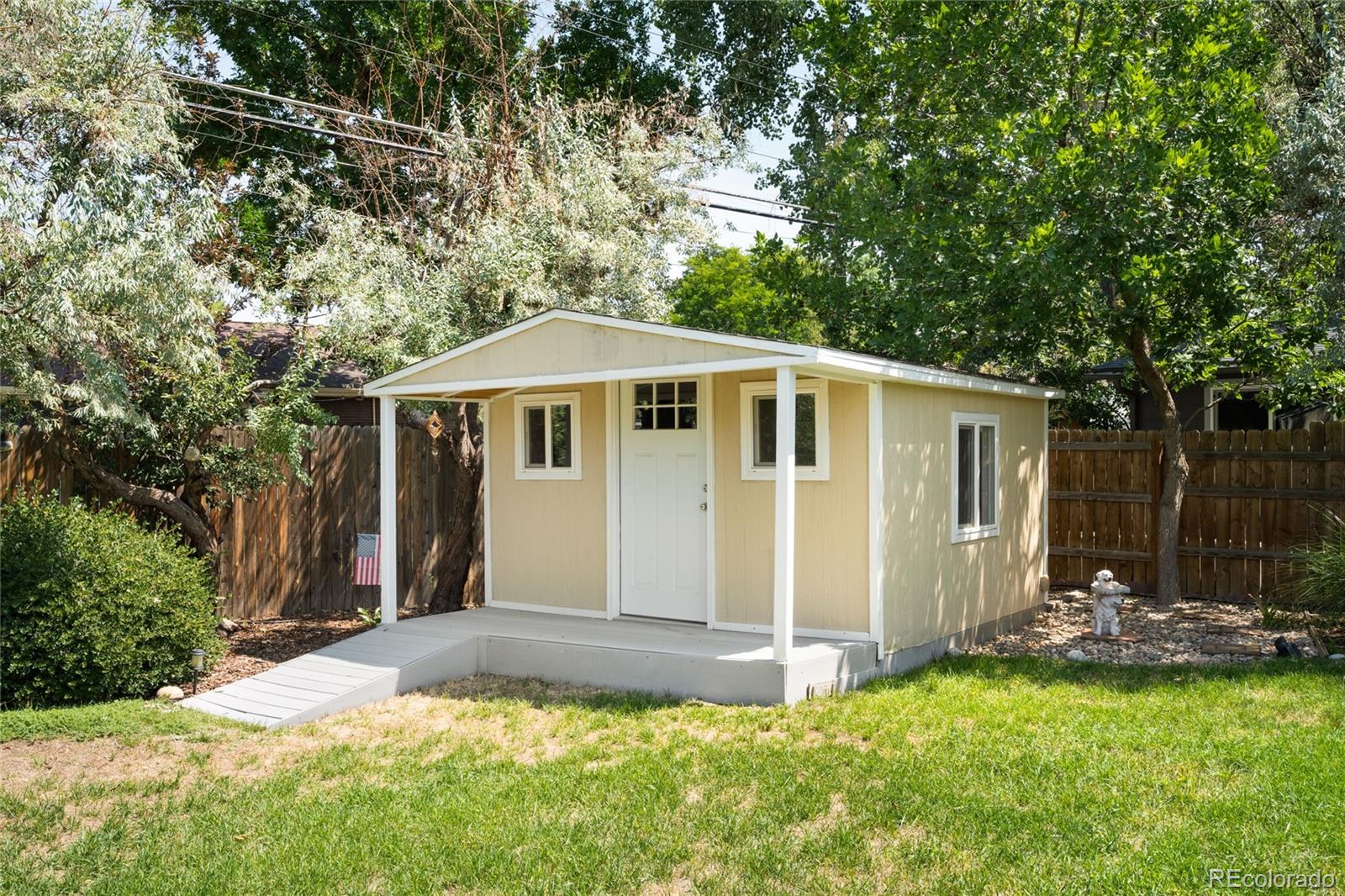 MLS Image #38 for 2432 s kearney street,denver, Colorado