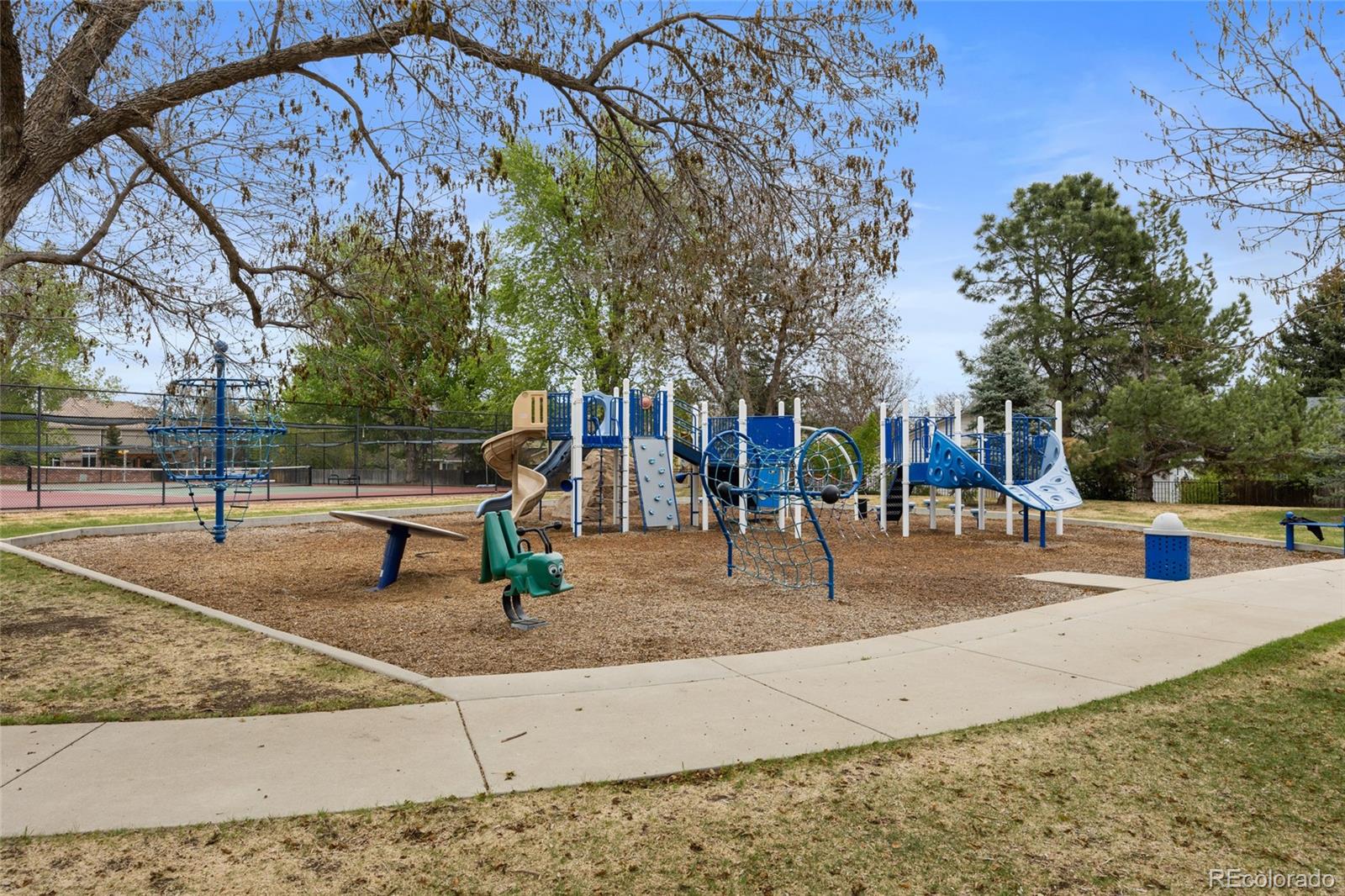 MLS Image #35 for 11657 e berry drive,englewood, Colorado