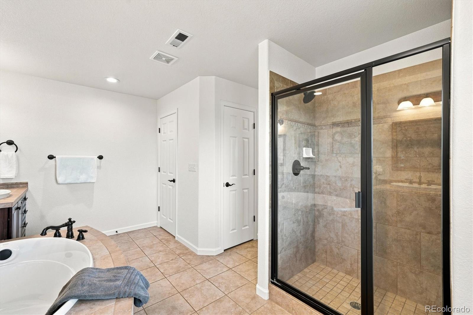 MLS Image #26 for 12151 s hidden trail court,parker, Colorado