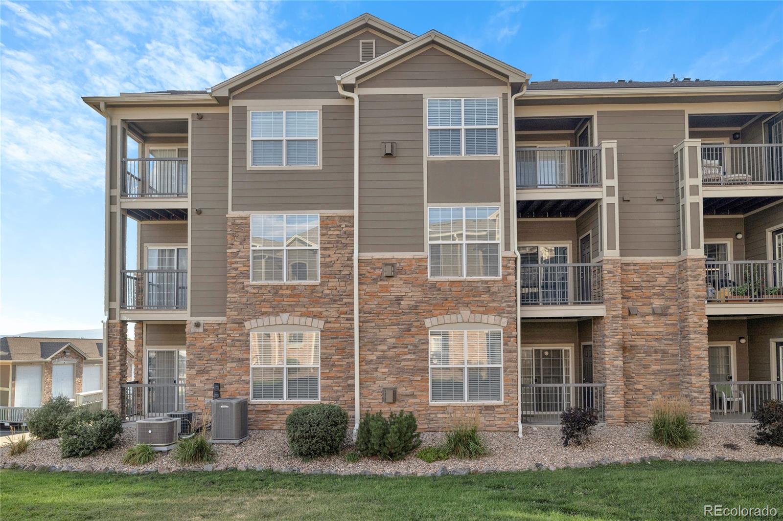 MLS Image #34 for 1425  blue sky circle,erie, Colorado