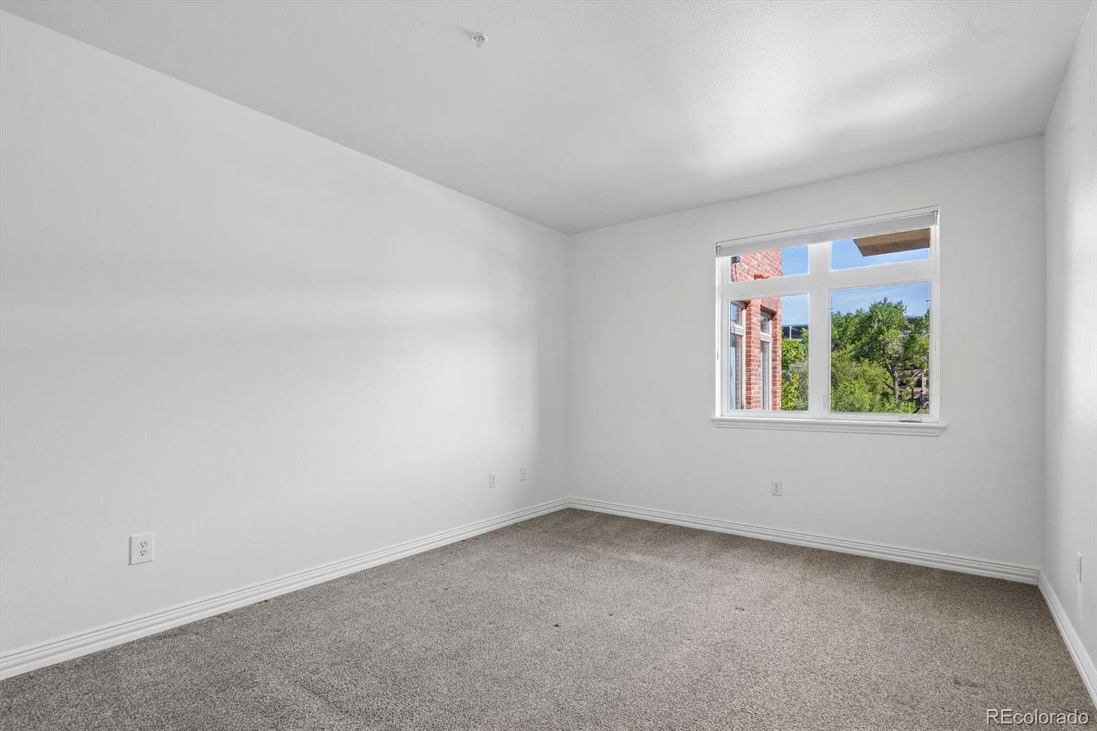 MLS Image #20 for 2700 e cherry creek south drive,denver, Colorado