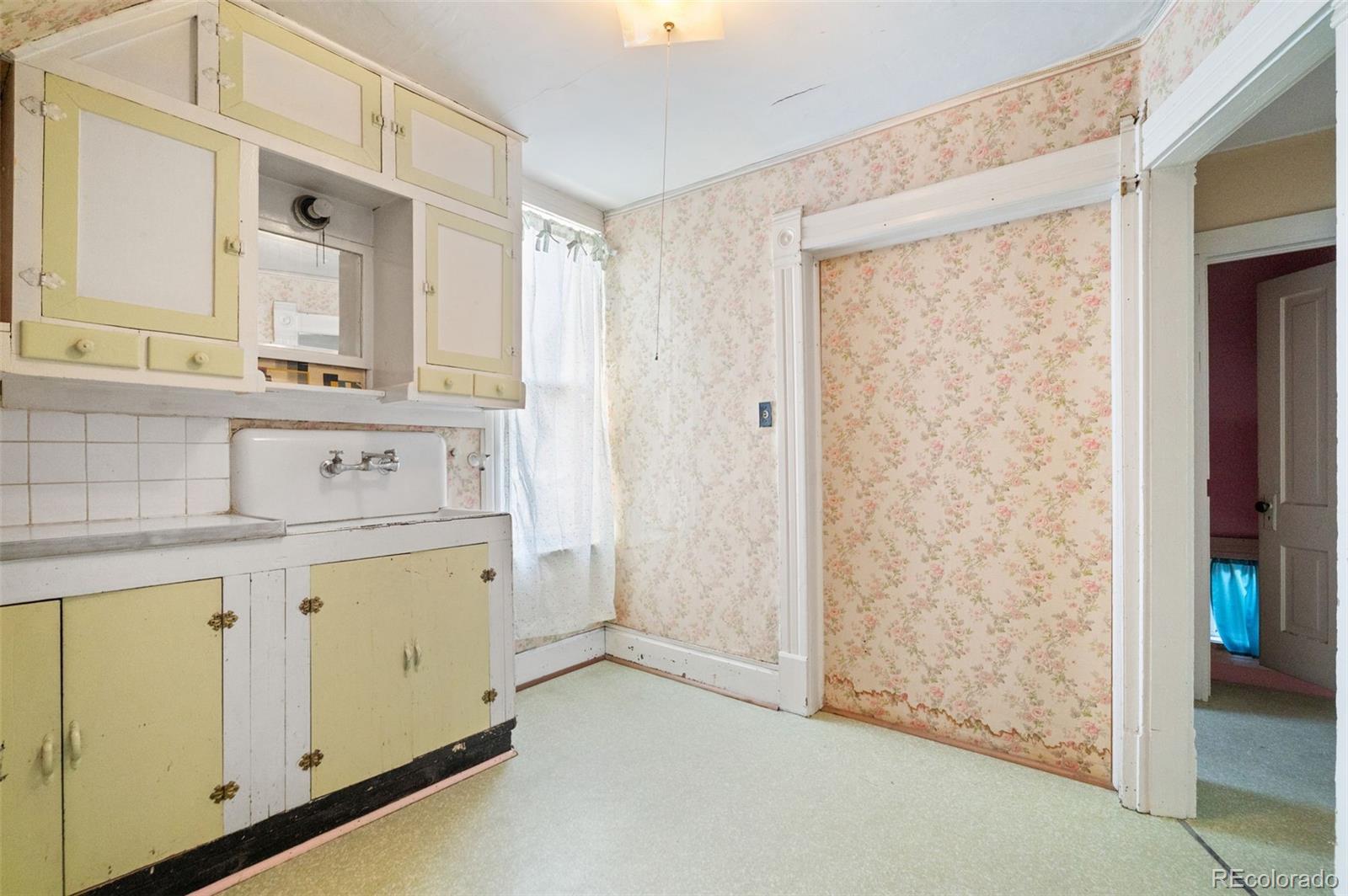 MLS Image #23 for 110 w ellsworth avenue,denver, Colorado