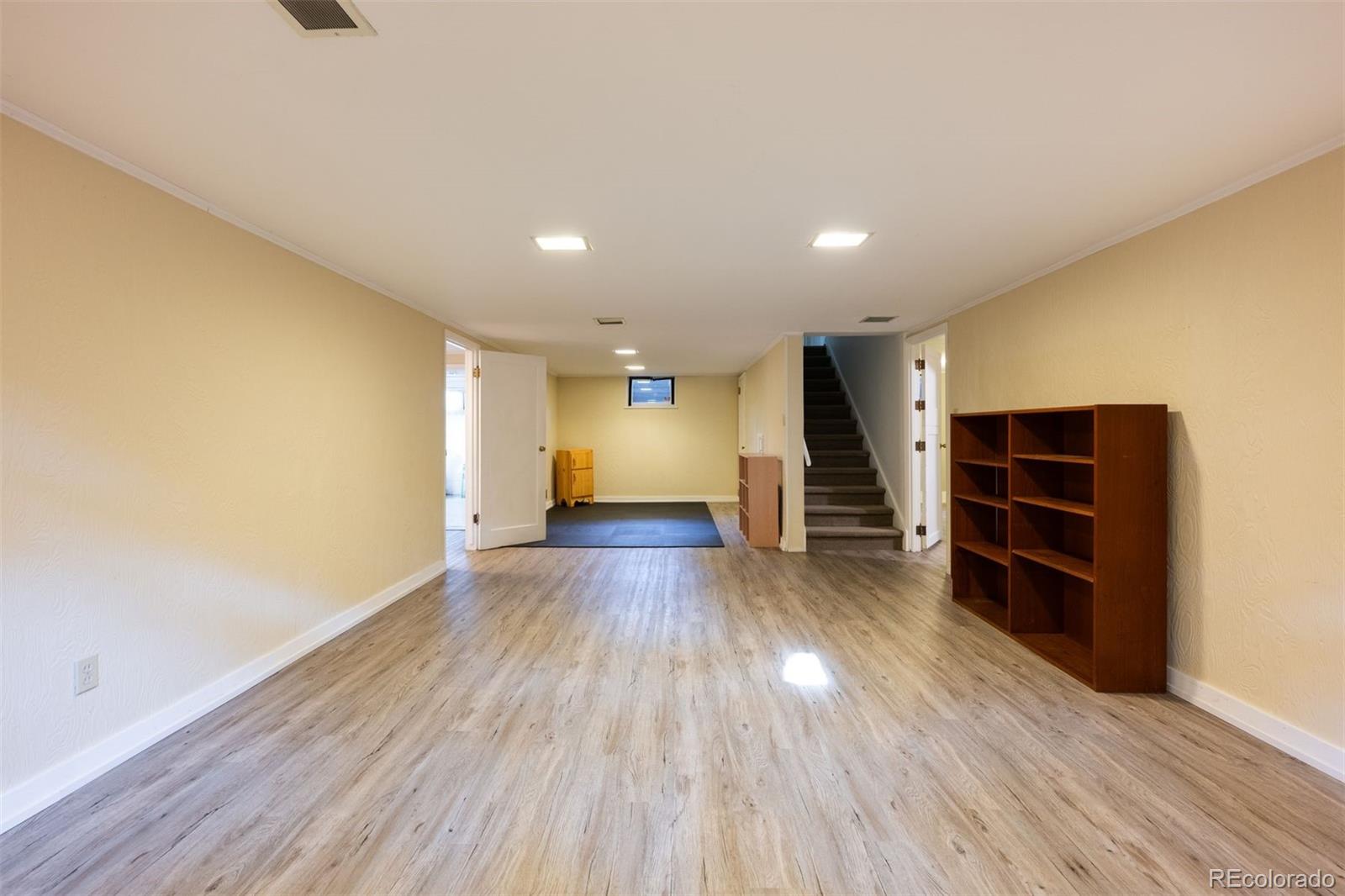 MLS Image #19 for 518  magnolia street,denver, Colorado