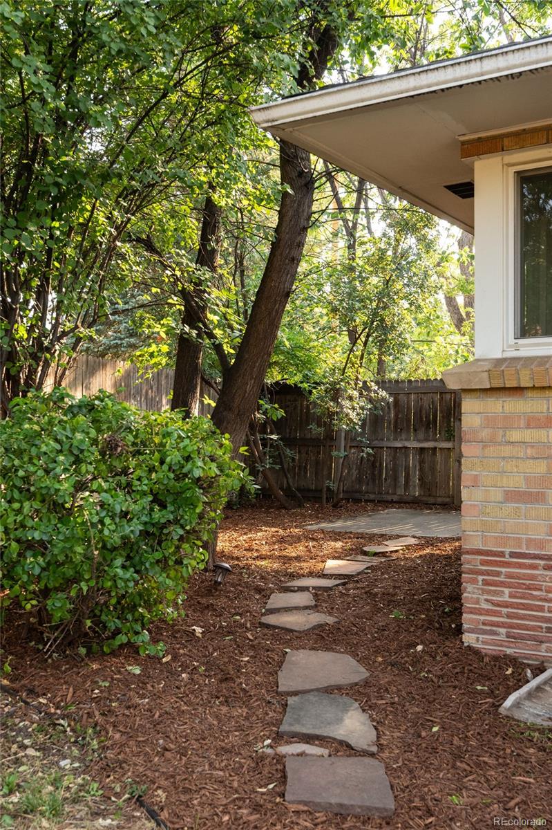 MLS Image #23 for 518  magnolia street,denver, Colorado