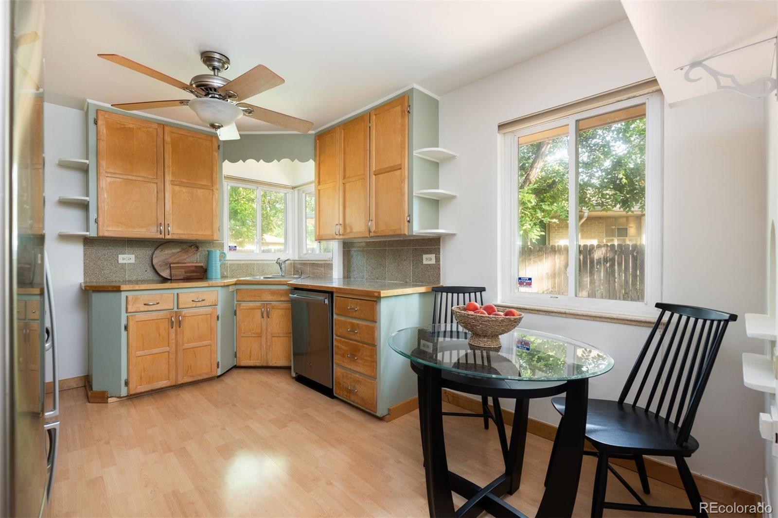 MLS Image #9 for 518  magnolia street,denver, Colorado