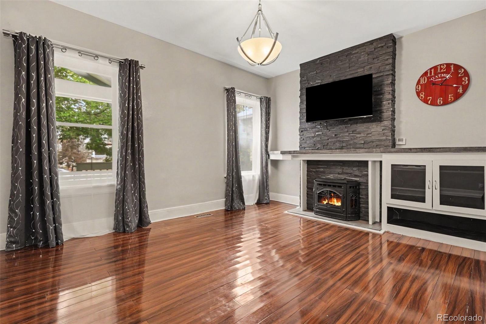 MLS Image #3 for 2180 n gilpin street,denver, Colorado