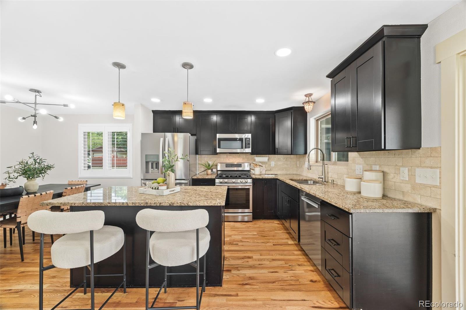 MLS Image #10 for 1357 e euclid avenue,littleton, Colorado