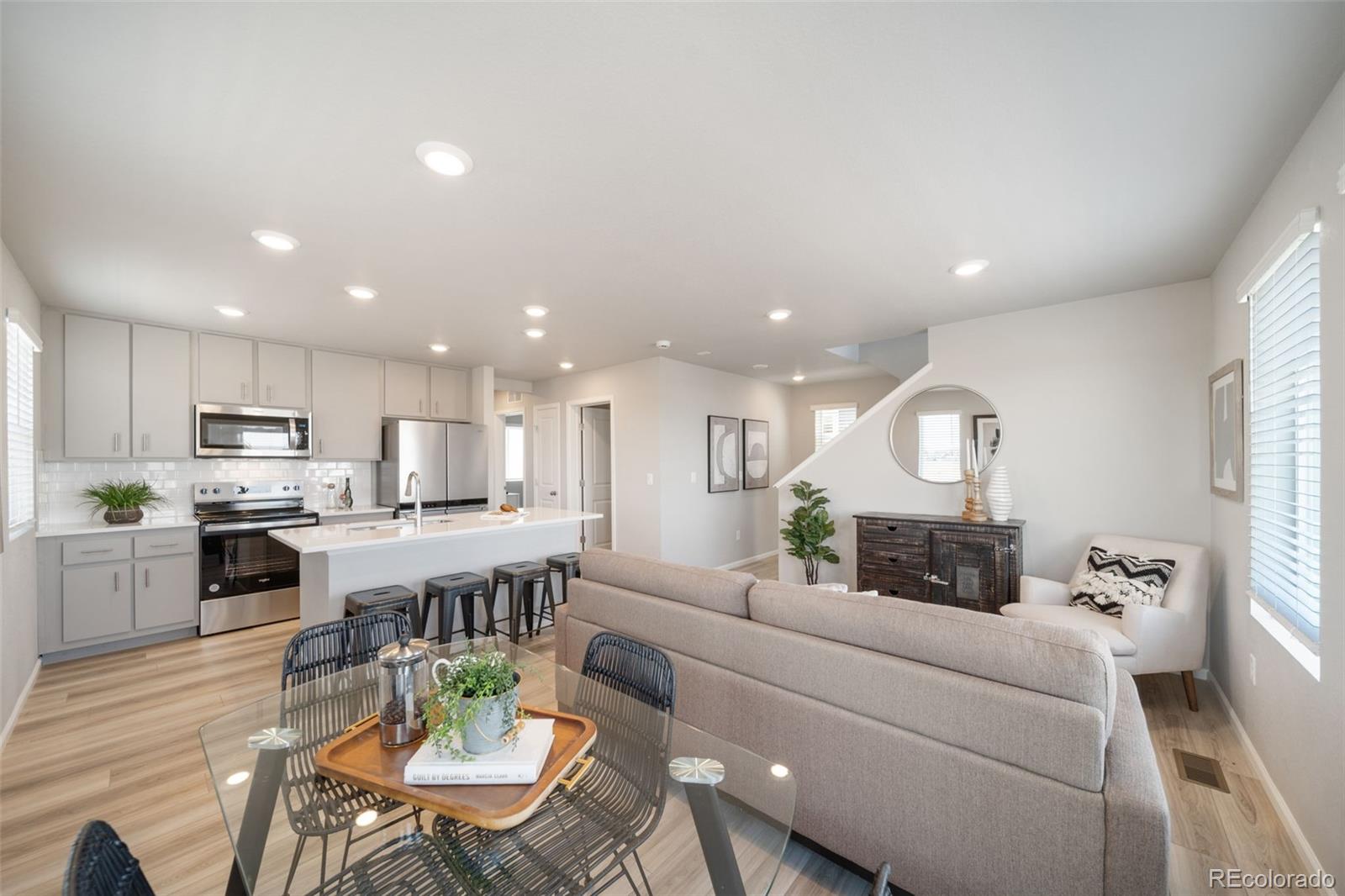 MLS Image #10 for 12553 e 101st drive,commerce city, Colorado