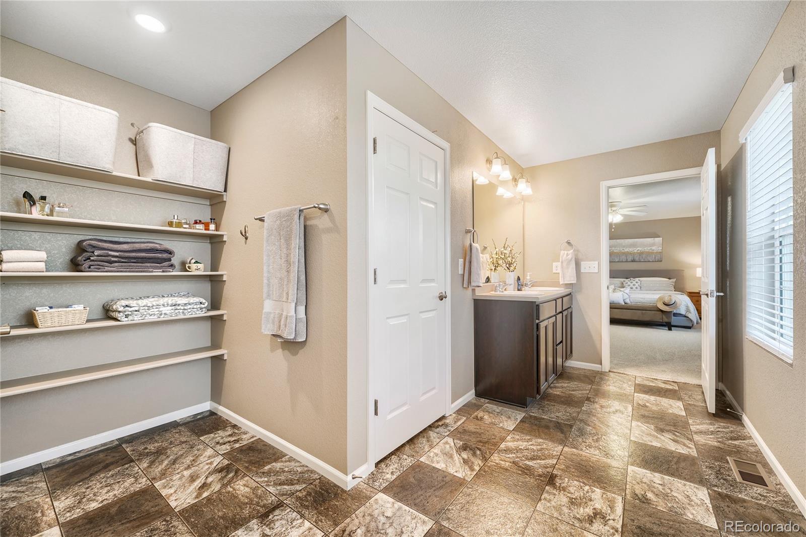 MLS Image #18 for 4466 s tibet street,aurora, Colorado