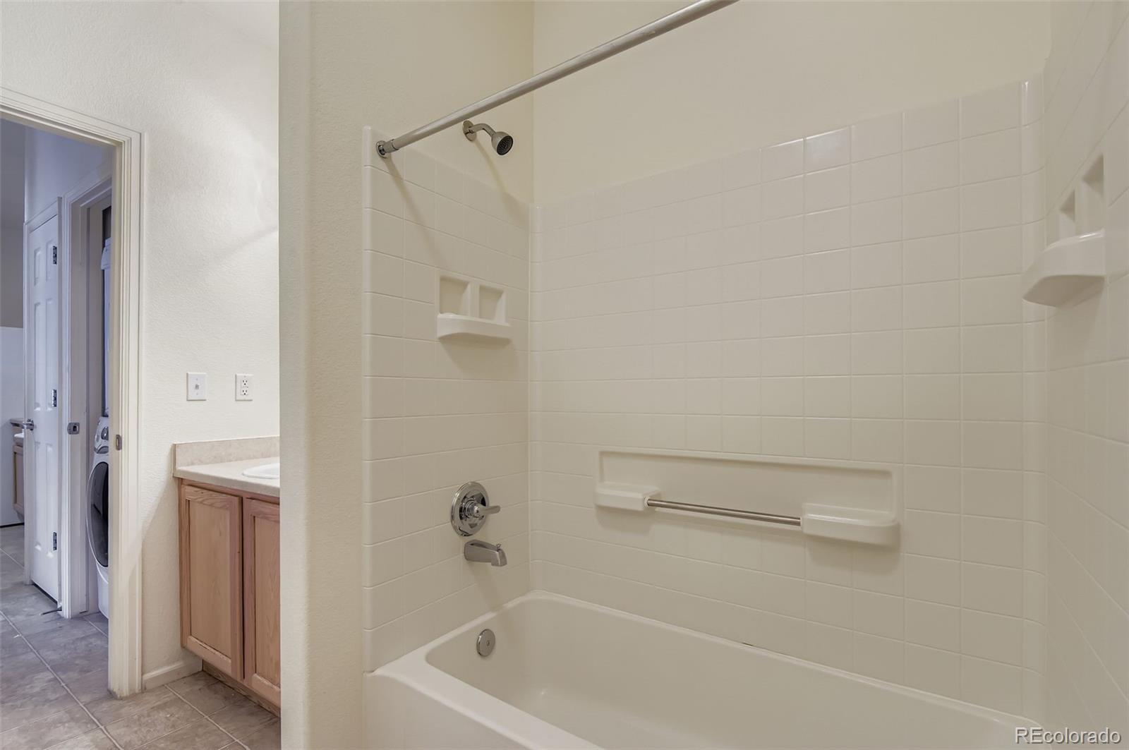 MLS Image #23 for 5255  memphis street,denver, Colorado