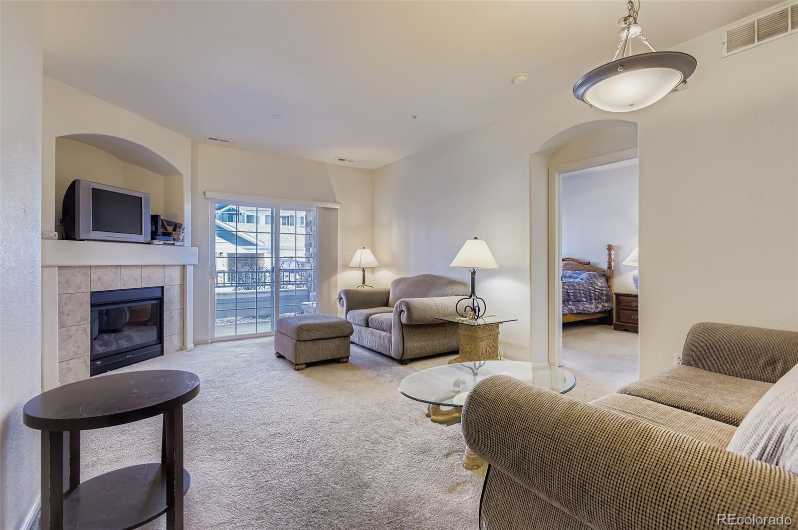 MLS Image #4 for 5255  memphis street,denver, Colorado