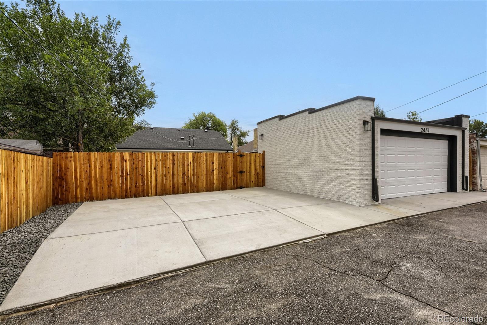 MLS Image #27 for 2451 n york street,denver, Colorado