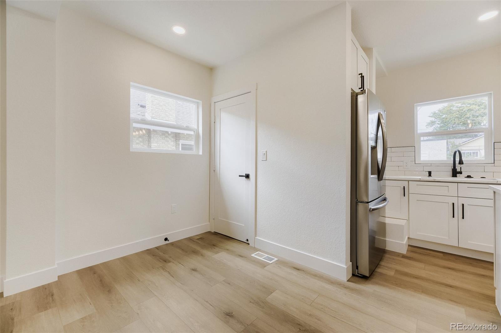 MLS Image #6 for 2451 n york street,denver, Colorado