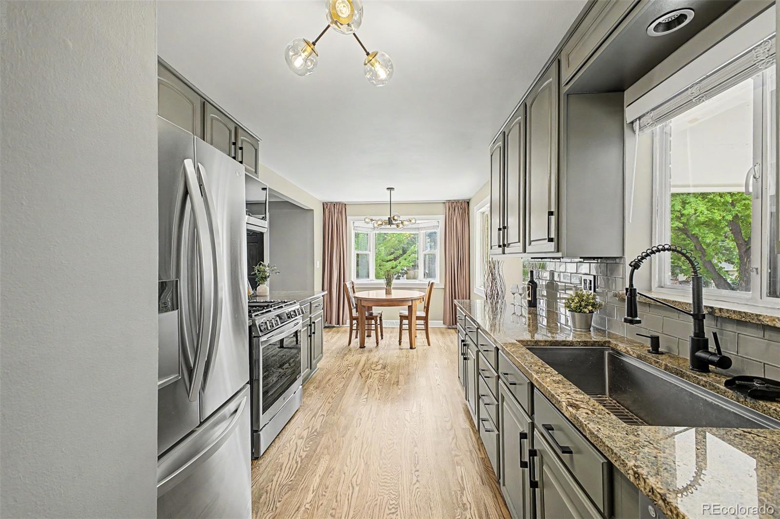 MLS Image #10 for 1040 w longview avenue,littleton, Colorado