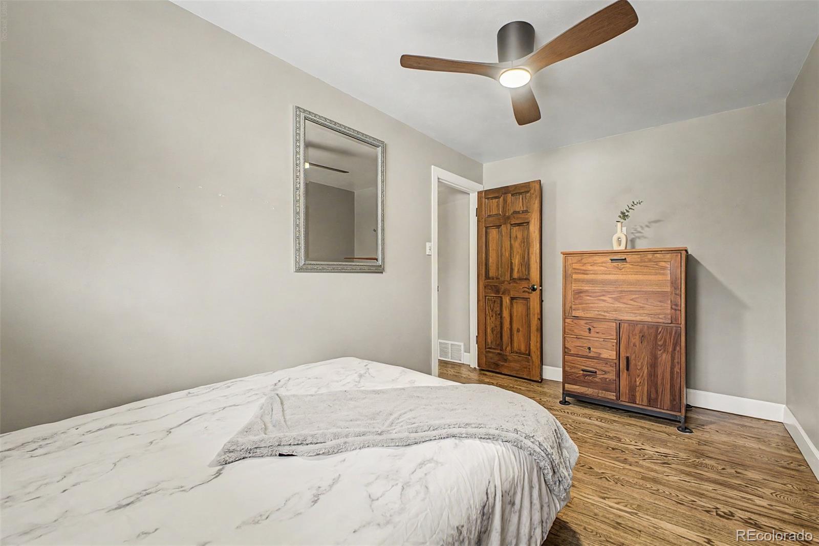 MLS Image #20 for 1040 w longview avenue,littleton, Colorado
