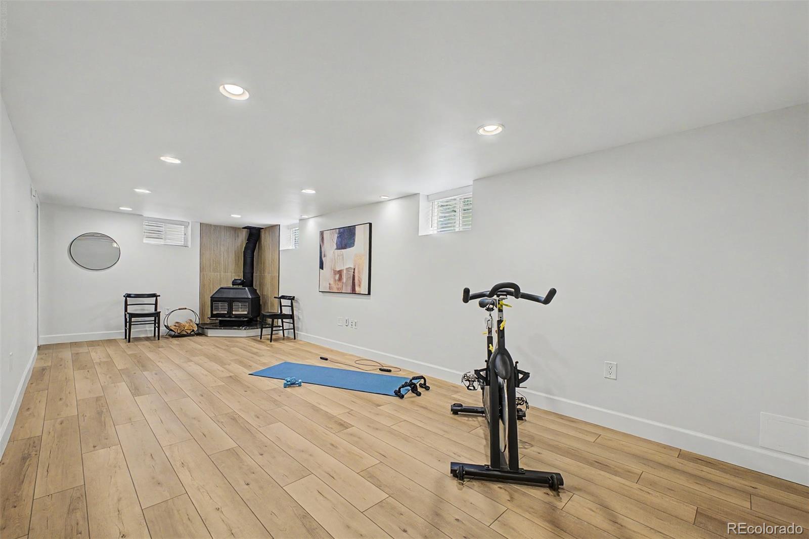 MLS Image #21 for 1040 w longview avenue,littleton, Colorado