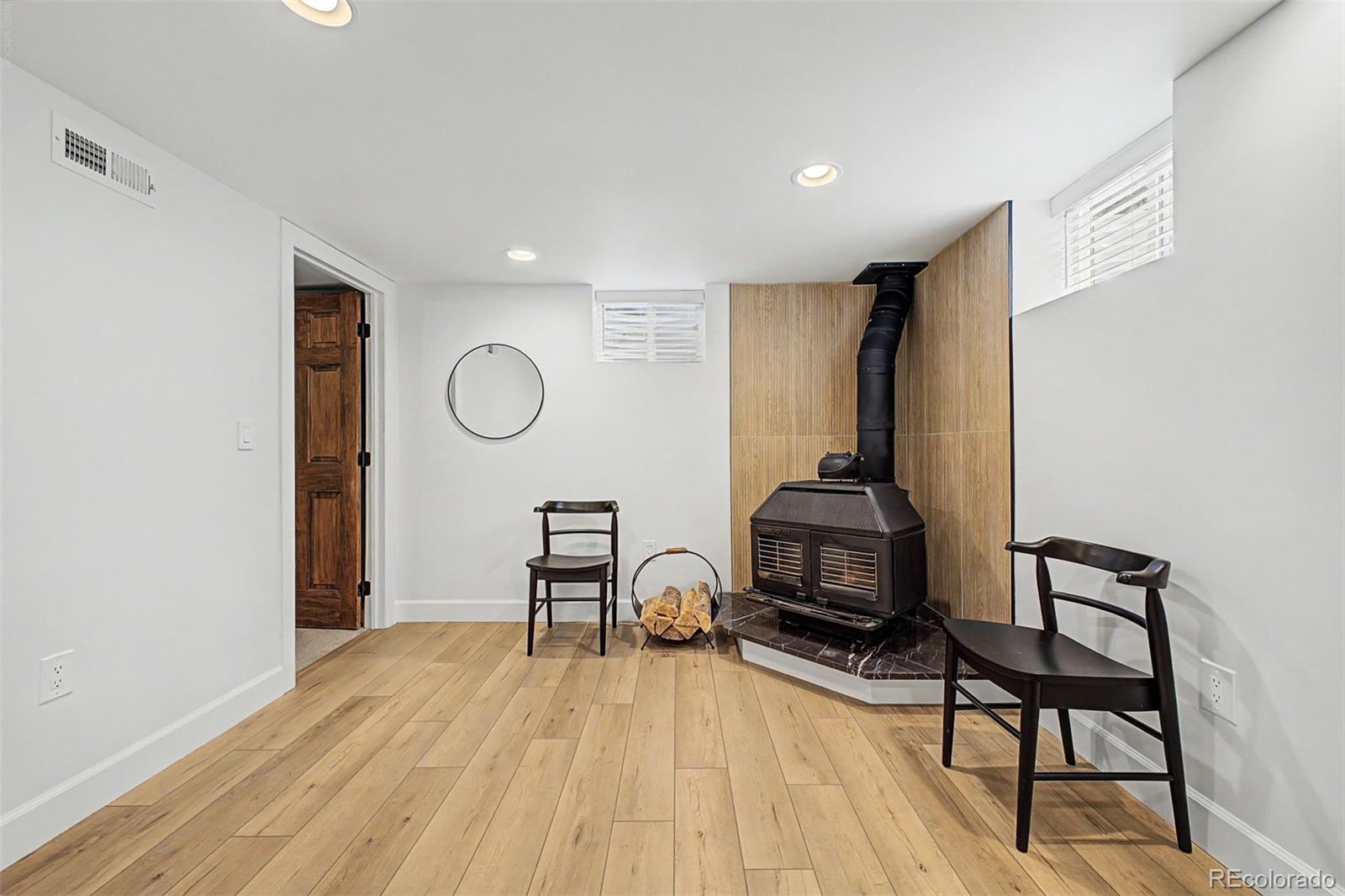 MLS Image #22 for 1040 w longview avenue,littleton, Colorado
