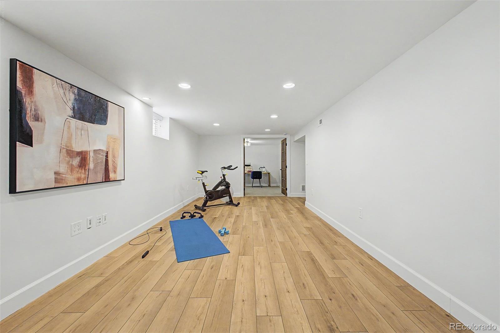 MLS Image #23 for 1040 w longview avenue,littleton, Colorado