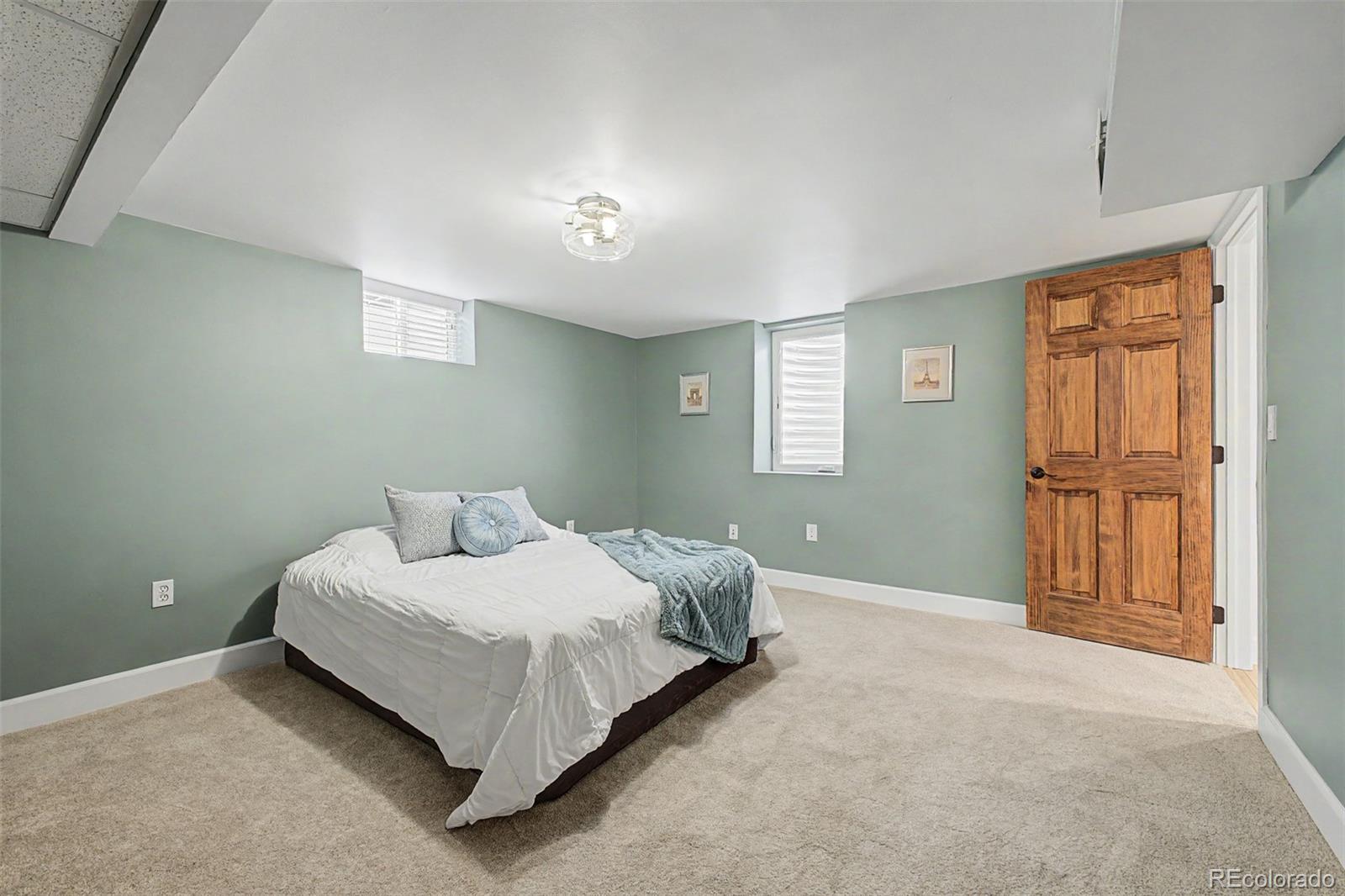 MLS Image #26 for 1040 w longview avenue,littleton, Colorado