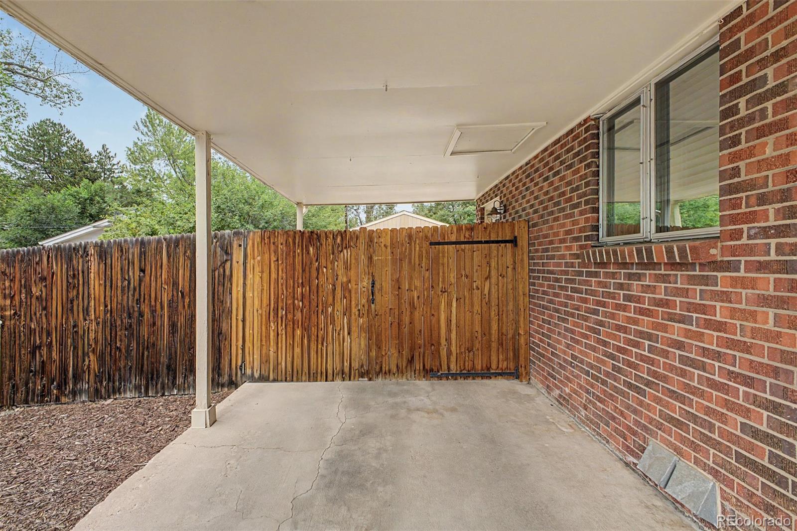 MLS Image #35 for 1040 w longview avenue,littleton, Colorado