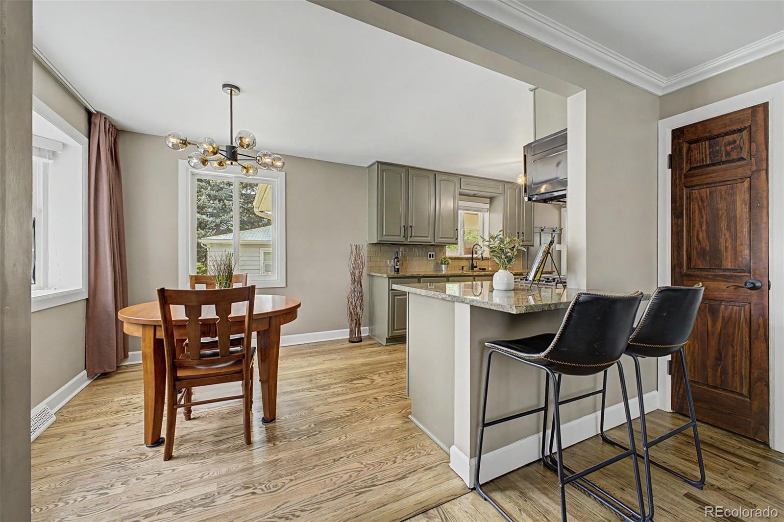 MLS Image #7 for 1040 w longview avenue,littleton, Colorado