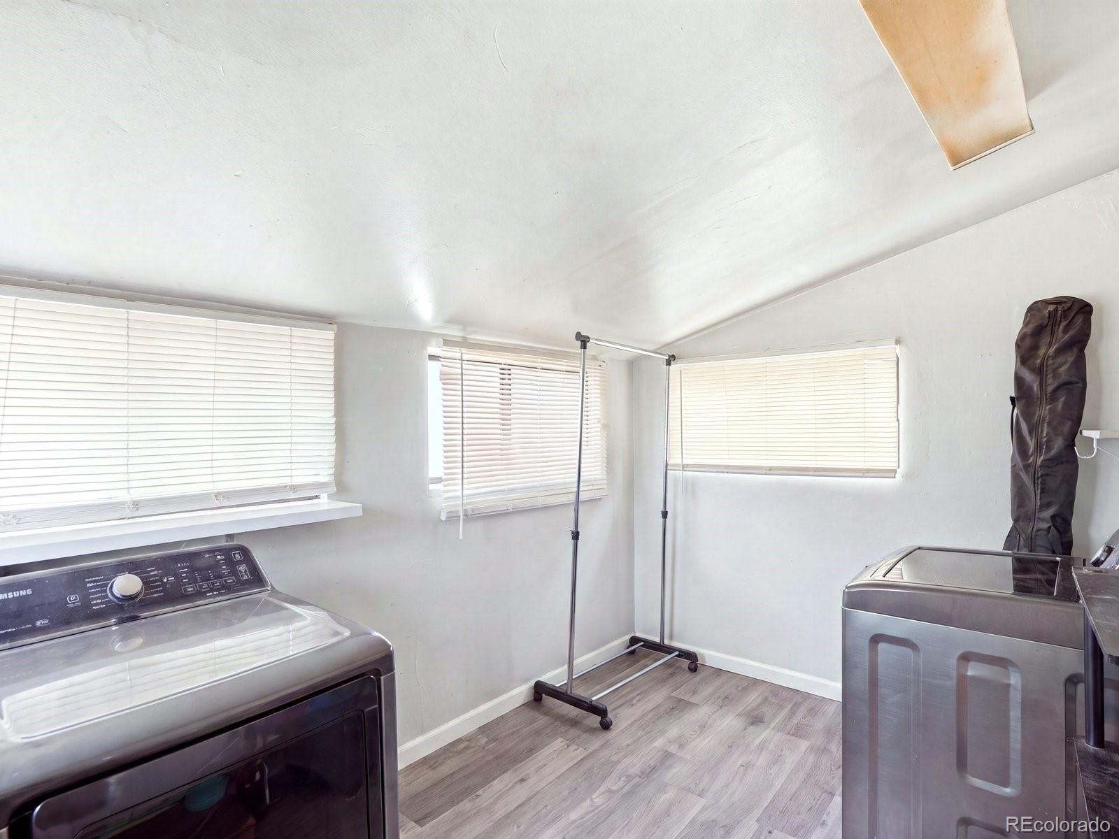 MLS Image #19 for 1566 w cedar avenue,denver, Colorado