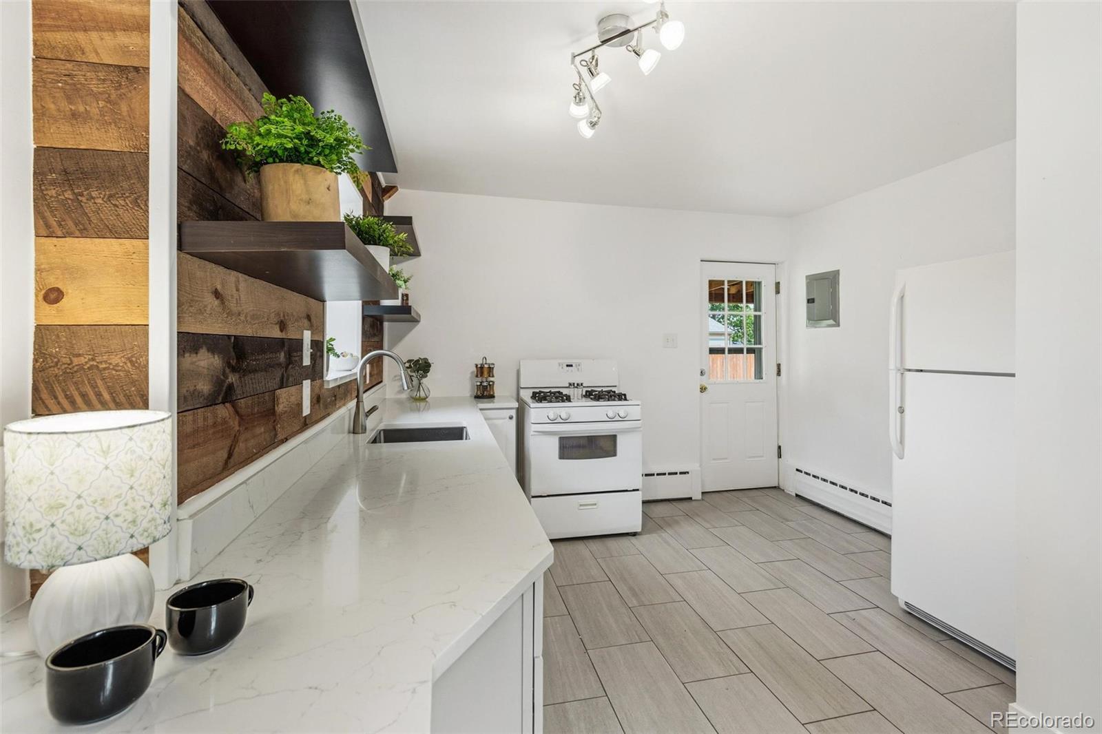 MLS Image #24 for 2520-2522  yates street,denver, Colorado