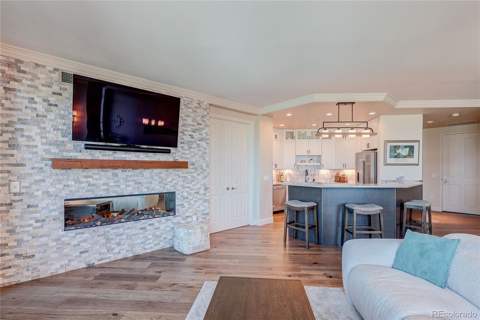 MLS Image #15 for 8100 e union avenue 1806,denver, Colorado
