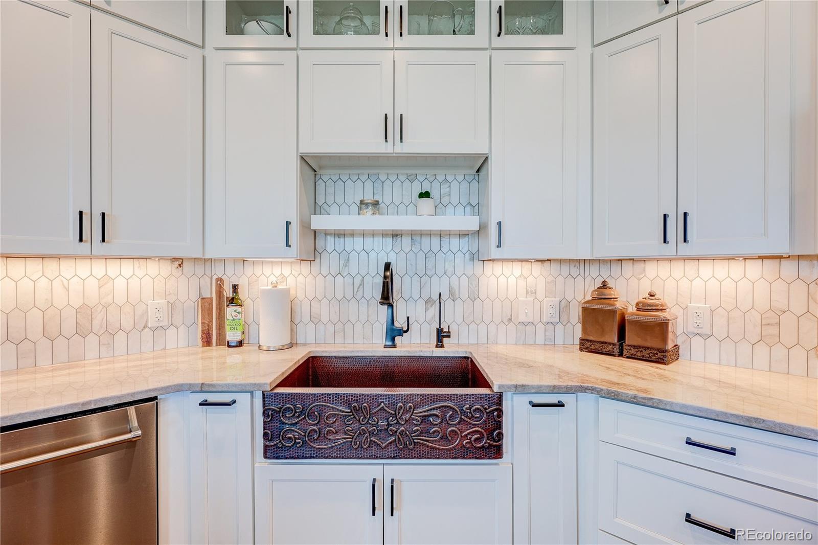 MLS Image #17 for 8100 e union avenue 1806,denver, Colorado