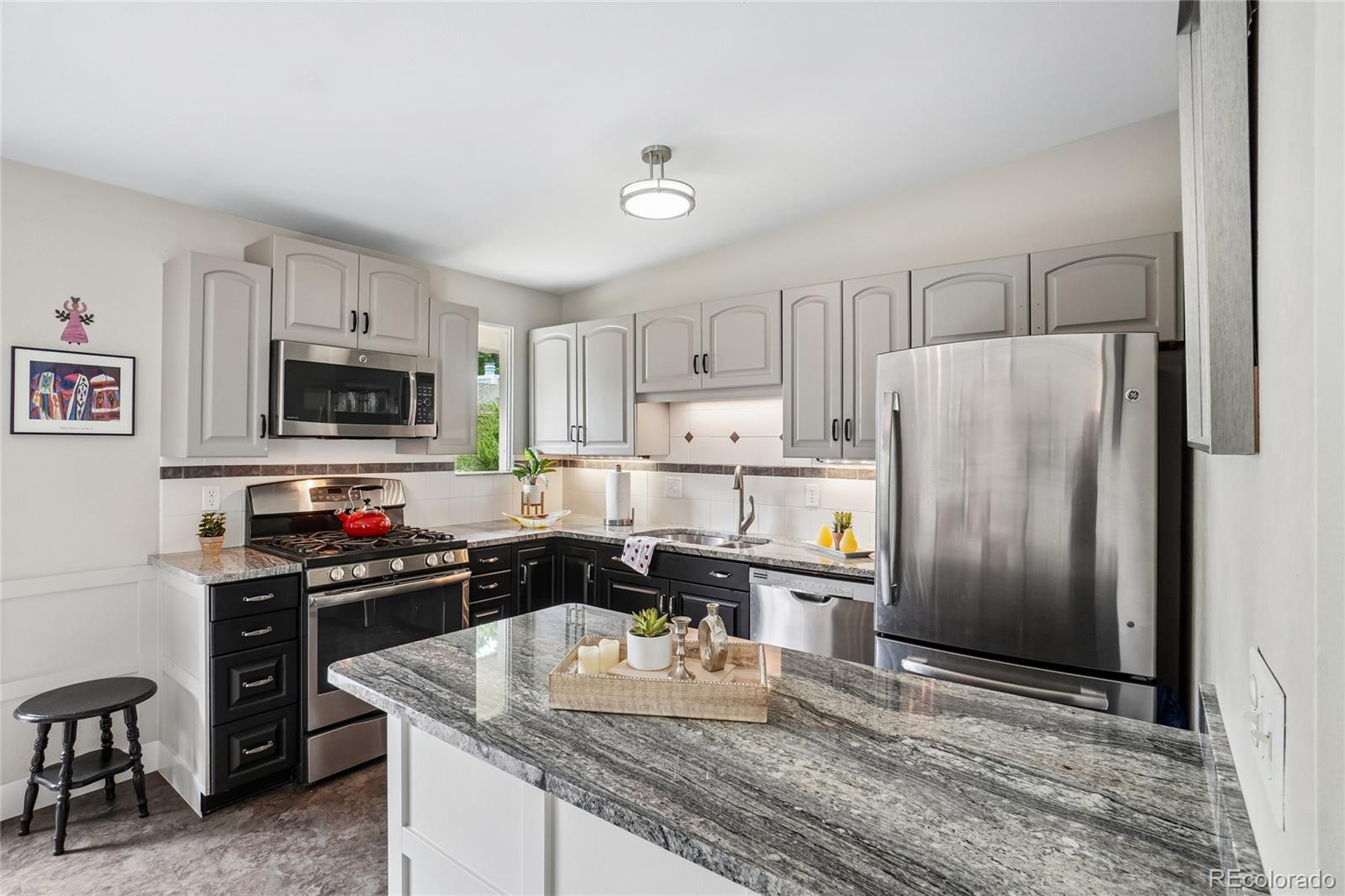 MLS Image #5 for 7756  niaku drive,niwot, Colorado