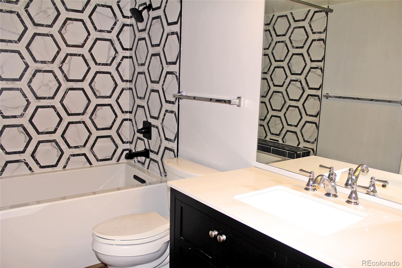 MLS Image #11 for 13931 e marina drive 514,aurora, Colorado
