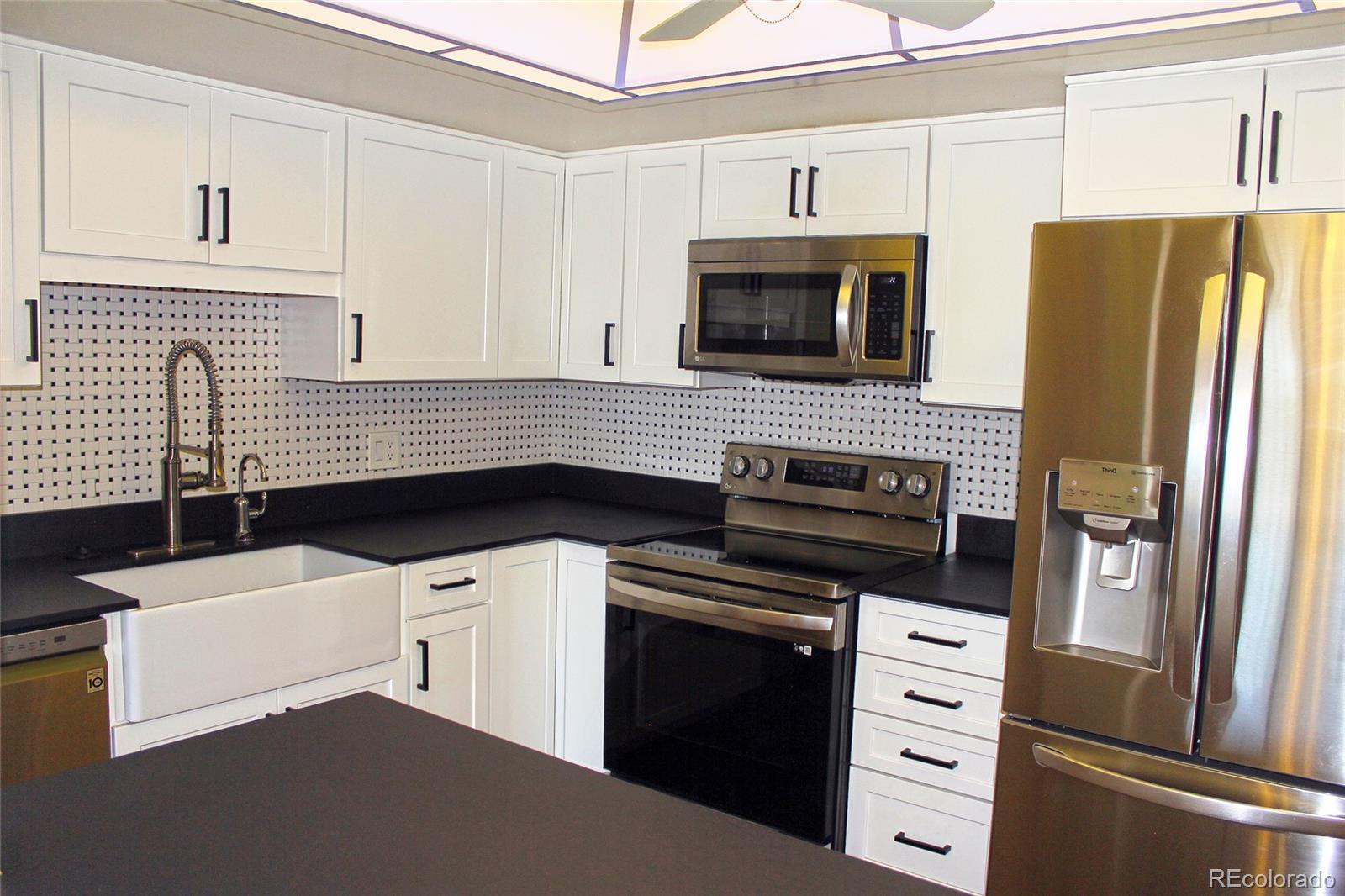 MLS Image #3 for 13931 e marina drive 514,aurora, Colorado