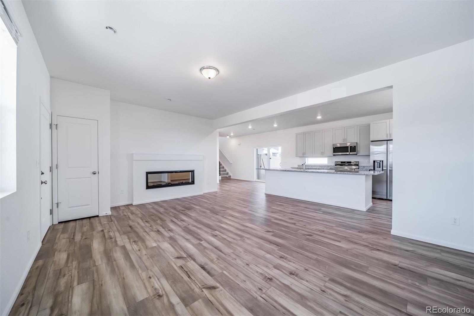 MLS Image #21 for 10082  salem court,commerce city, Colorado