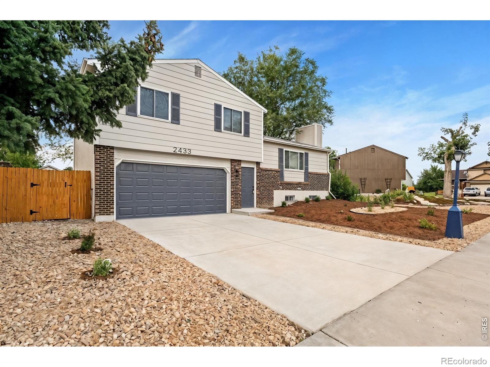 MLS Image #1 for 2433  sunset drive,longmont, Colorado