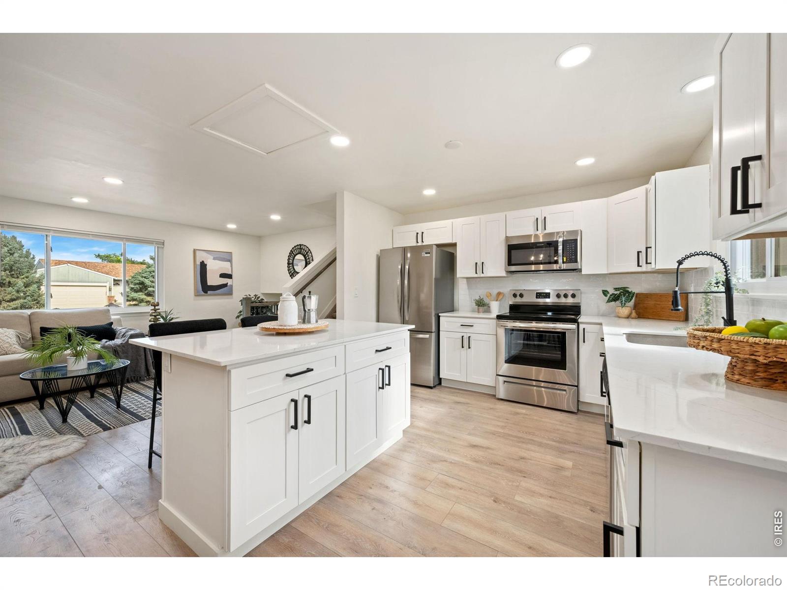 MLS Image #10 for 2433  sunset drive,longmont, Colorado