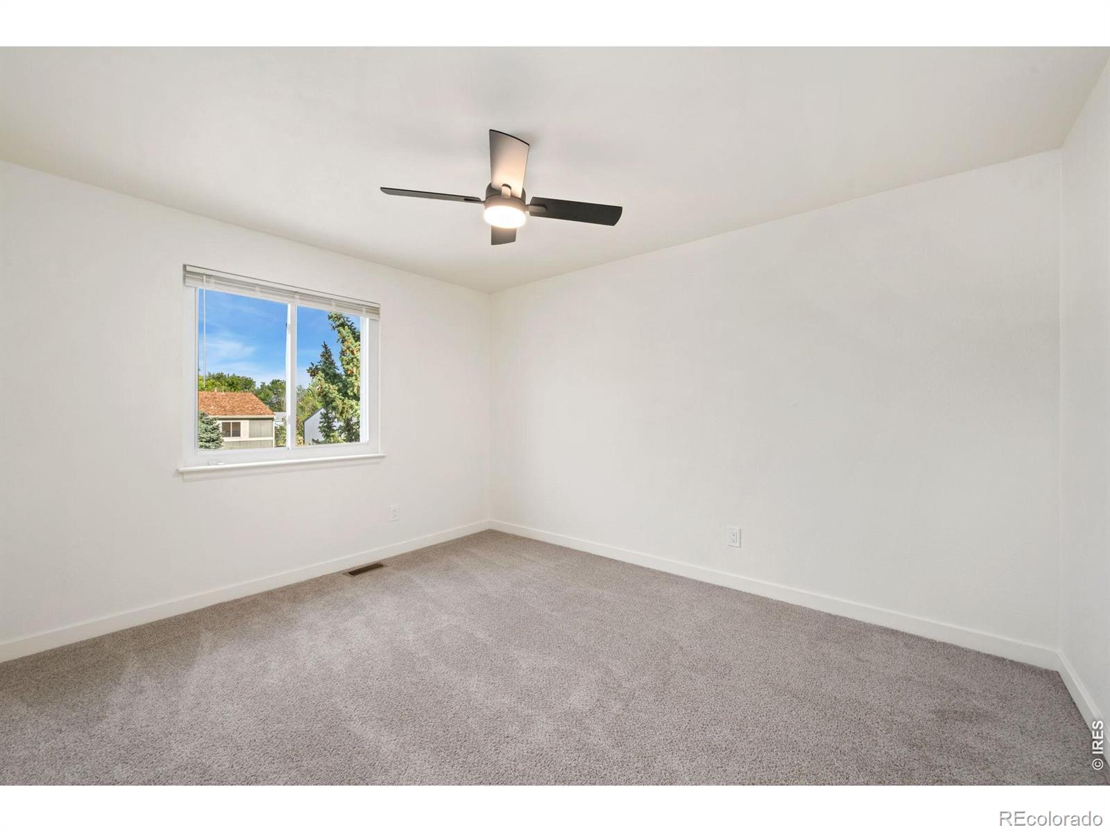 MLS Image #16 for 2433  sunset drive,longmont, Colorado