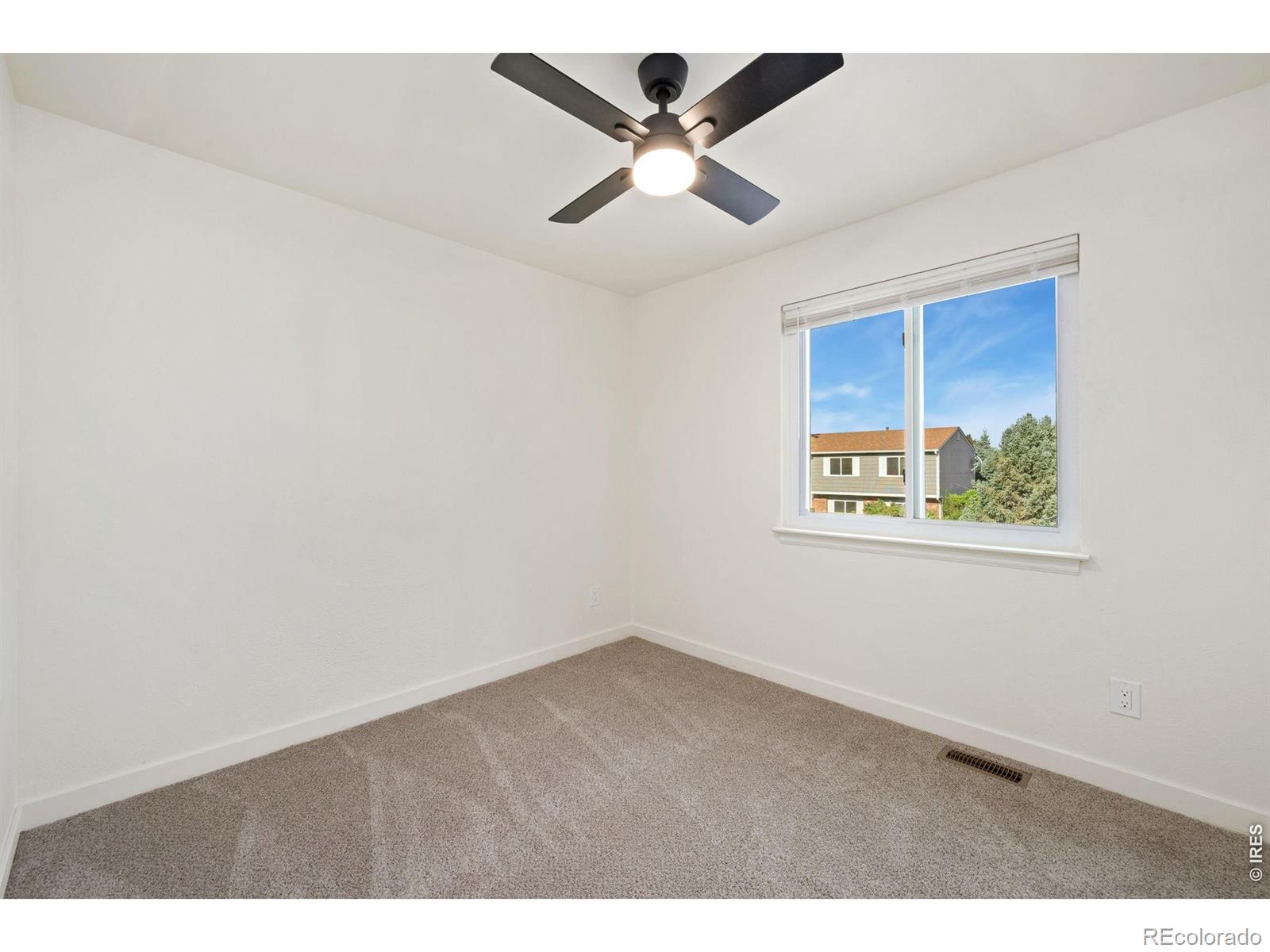MLS Image #19 for 2433  sunset drive,longmont, Colorado