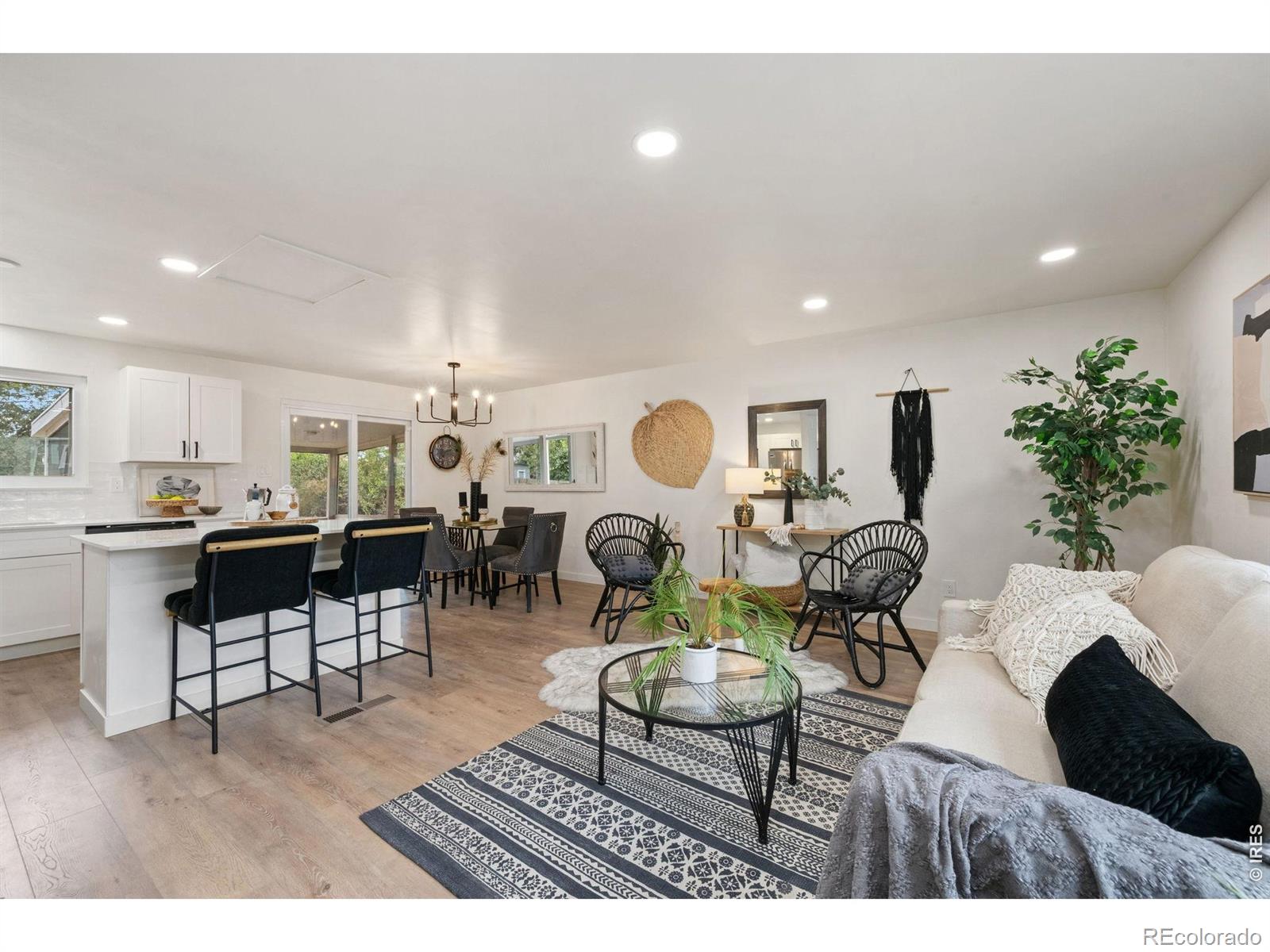 MLS Image #4 for 2433  sunset drive,longmont, Colorado