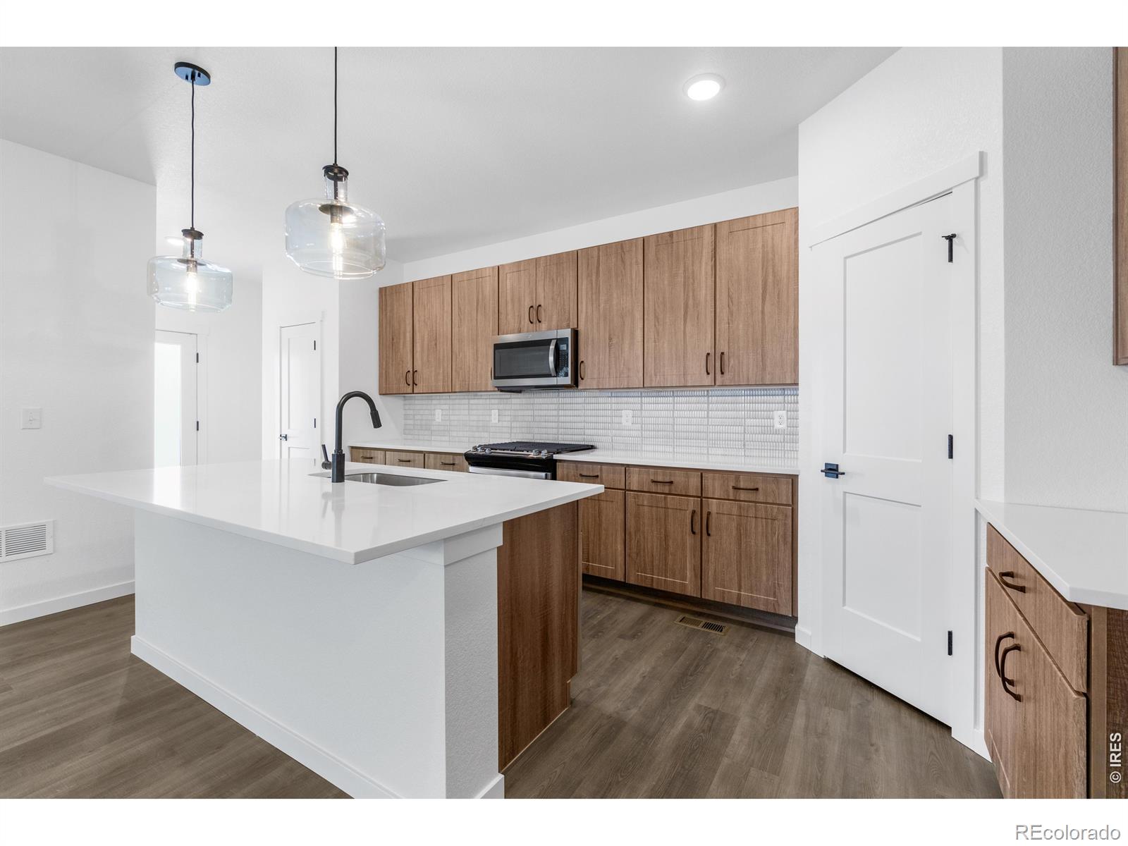 MLS Image #8 for 4547  parkline street,timnath, Colorado