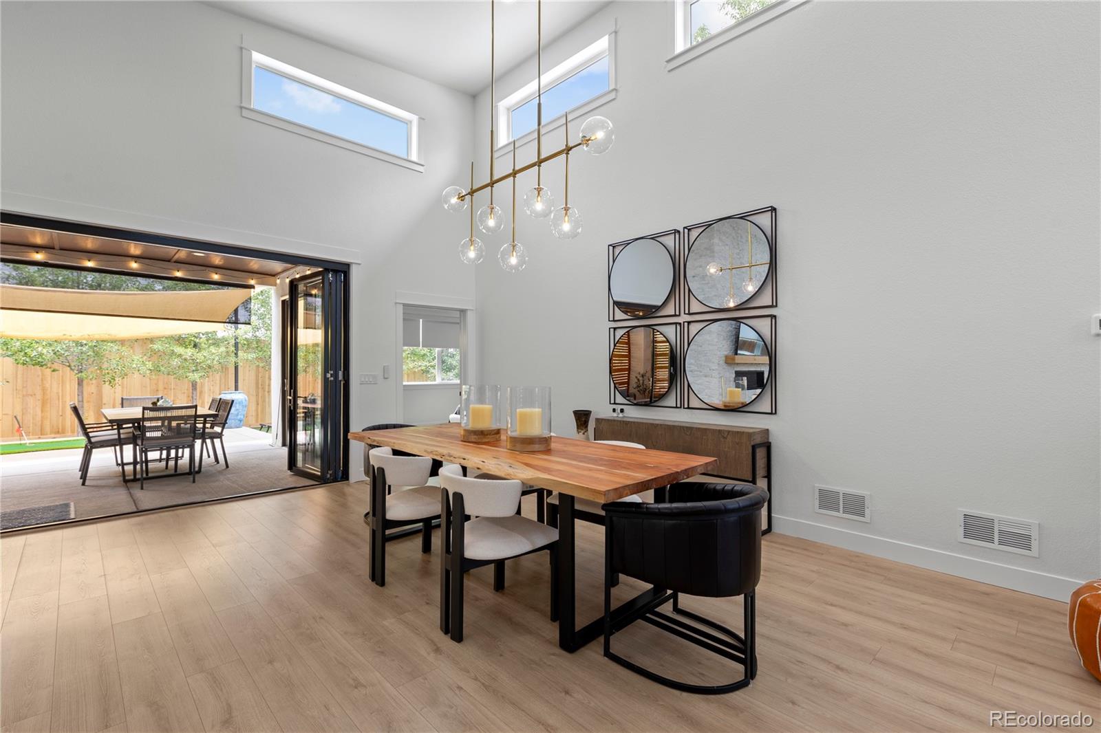 MLS Image #15 for 2901 s bellaire street,denver, Colorado